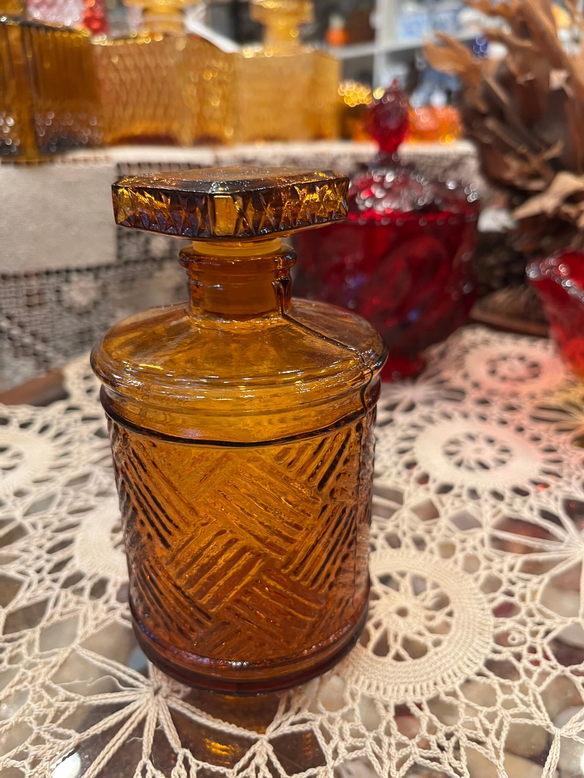 Amber Weave Pattern Apothecary Jar W/Stopper - Regular - Thumbnail 2