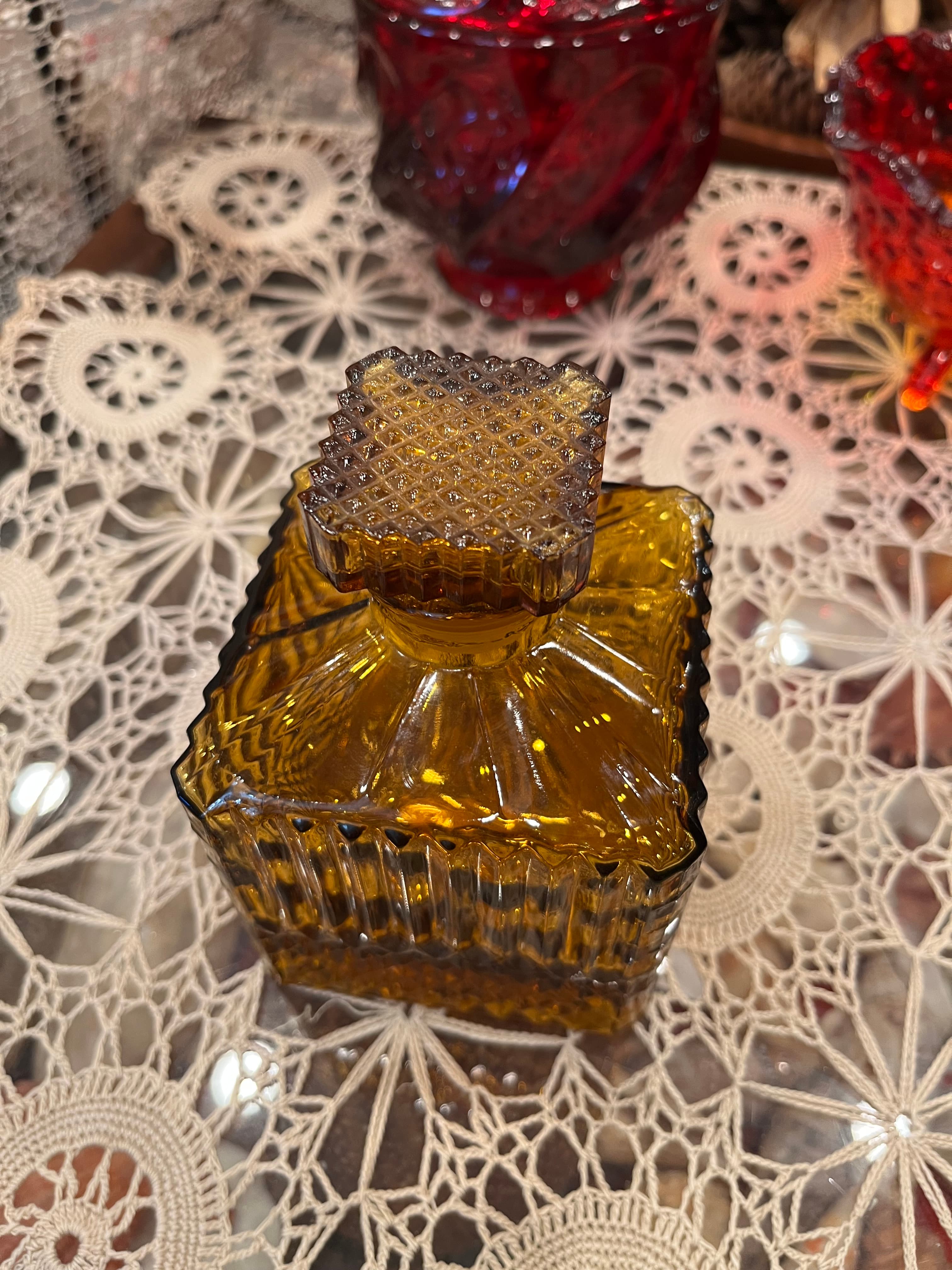 Vintage Amber Glass Square Decanter W/Stopper - Regular - Thumbnail 2