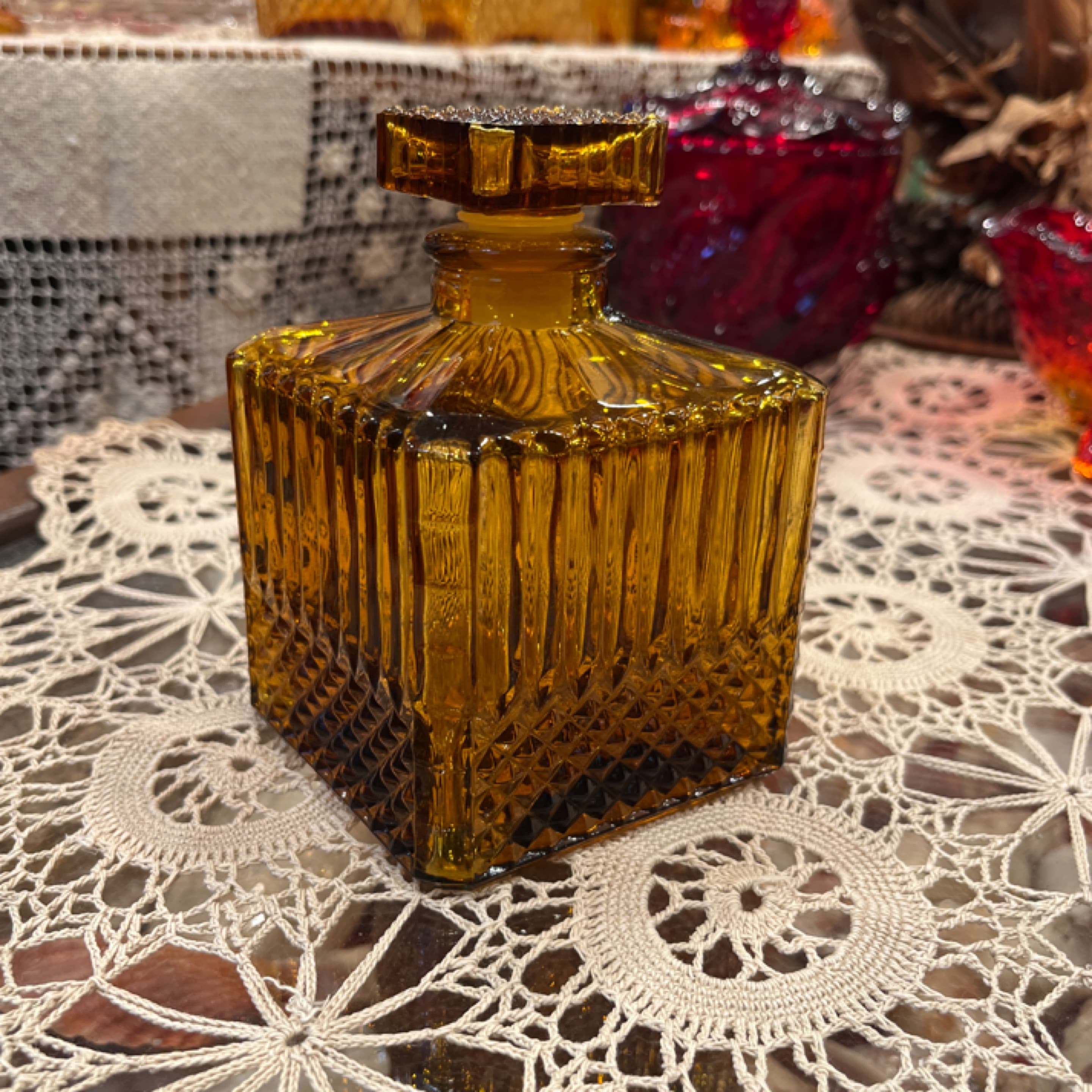 Vintage Amber Glass Square Decanter W/Stopper - Regular - Thumbnail 4