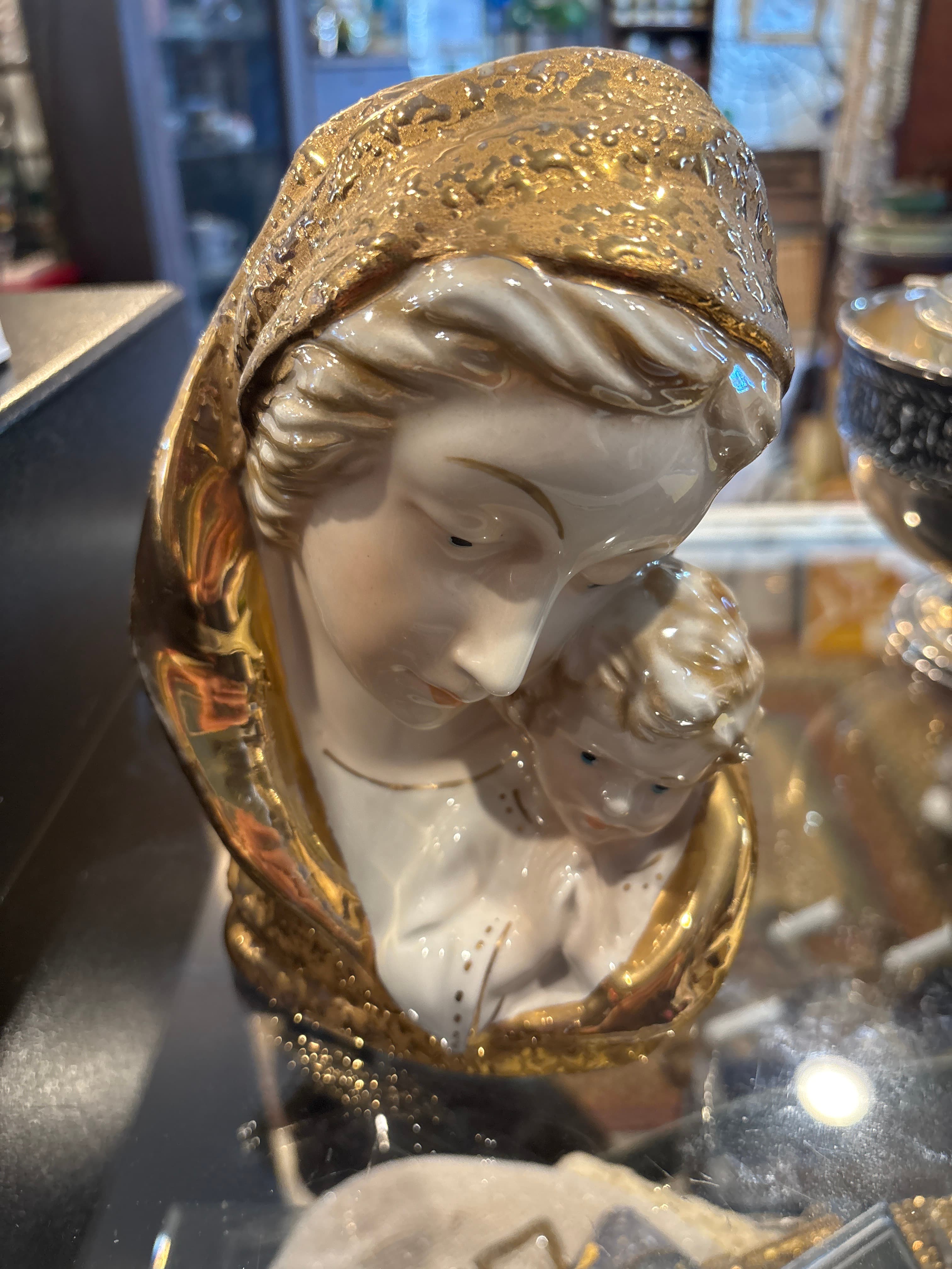 Madonna - Italian - Regular - Thumbnail 2