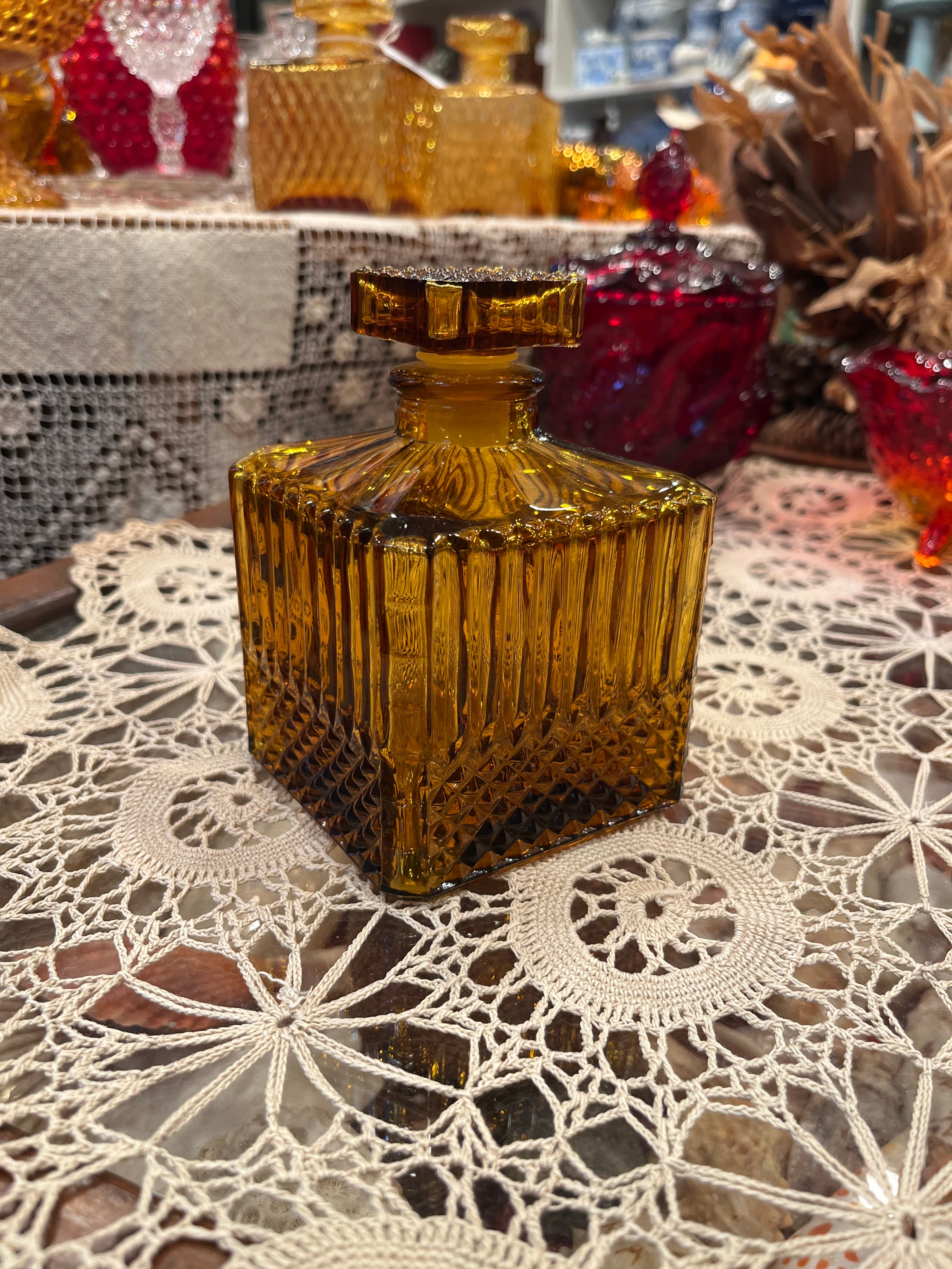 Vintage Amber Glass Square Decanter W/Stopper - Regular - Thumbnail 7