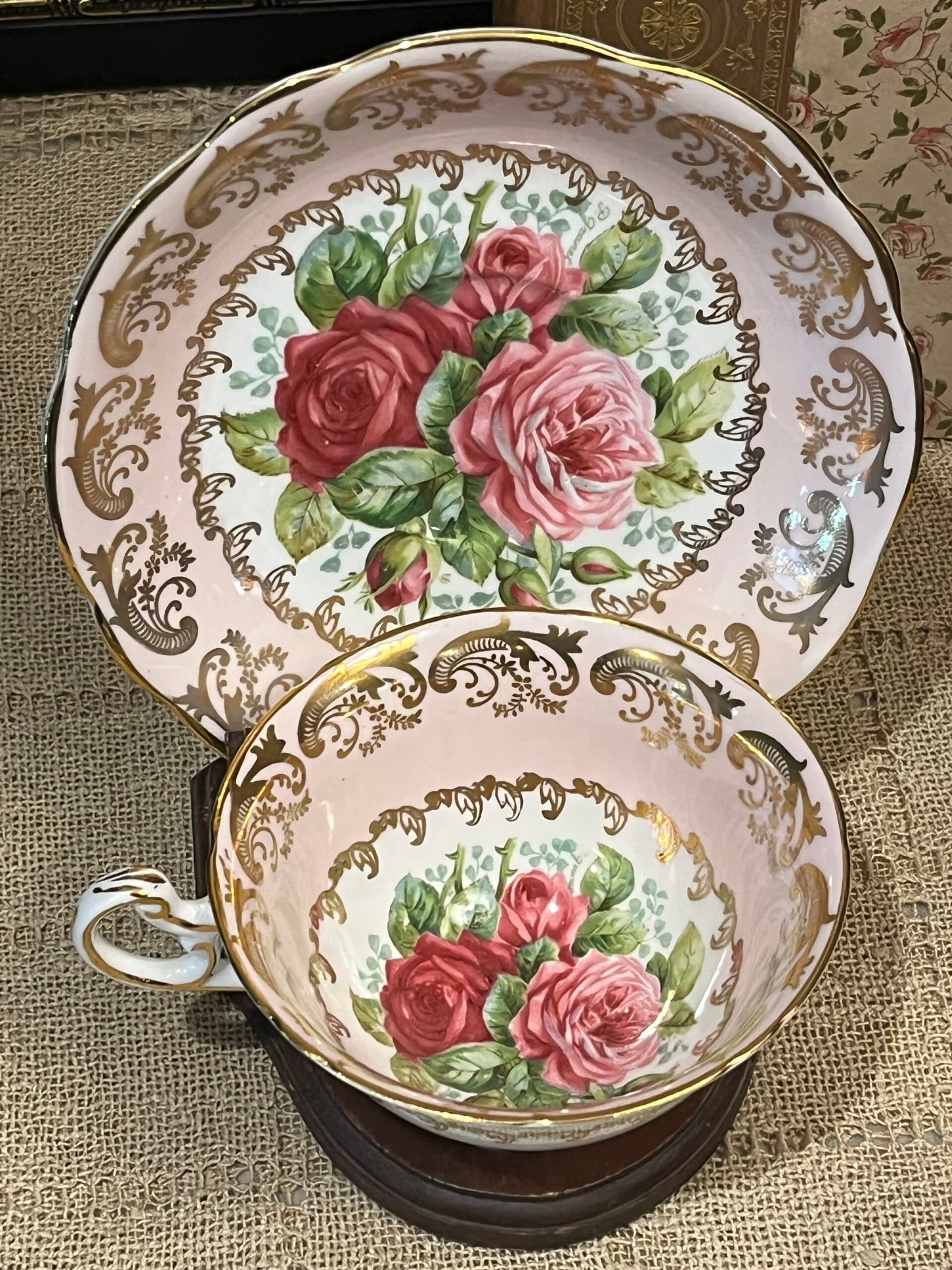 E.B. Foley Floral Teacup and Saucer - Regular - Thumbnail 2