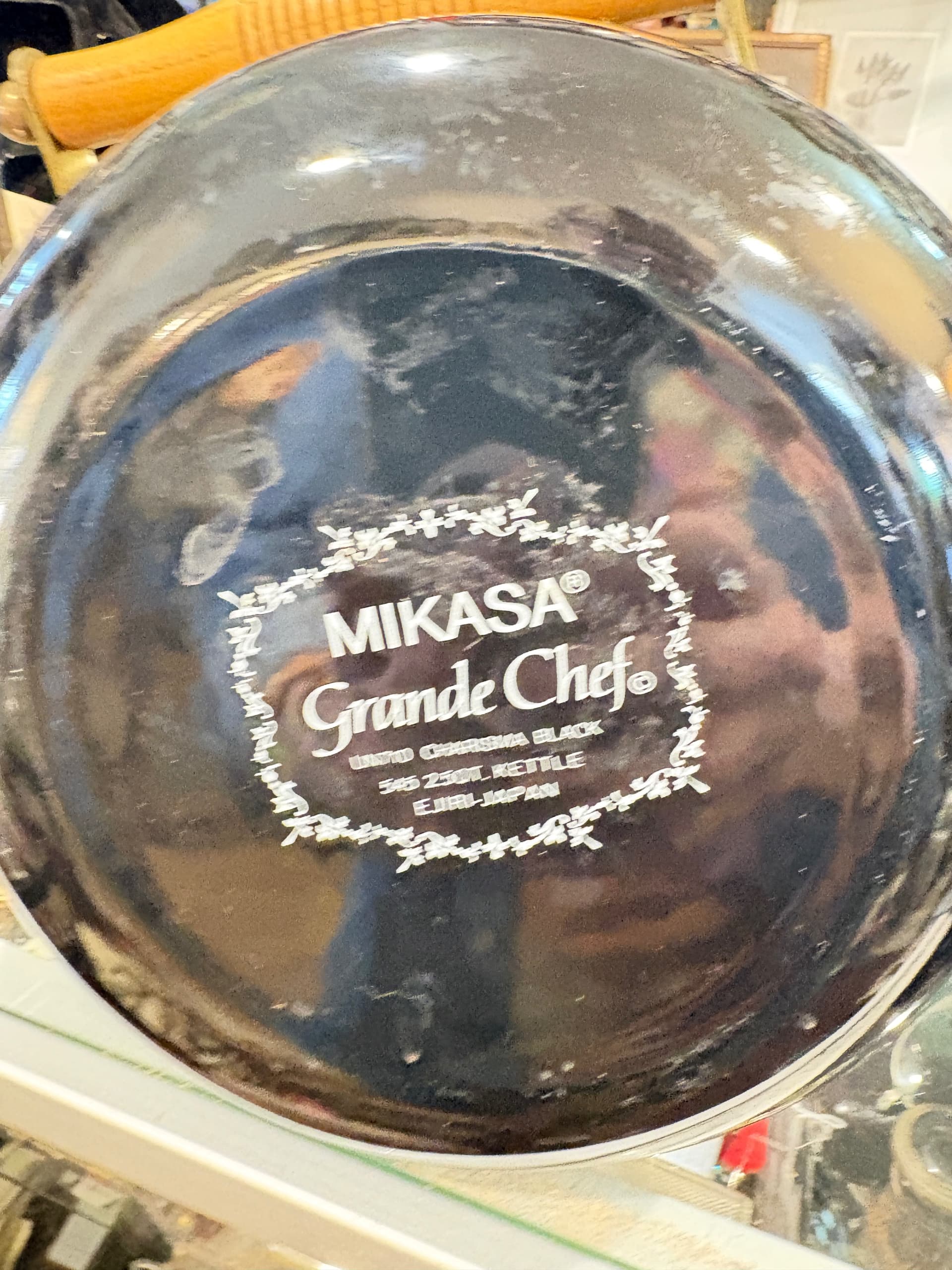 Mikasa Black Enamel Tea Kettle - Regular - Thumbnail 2