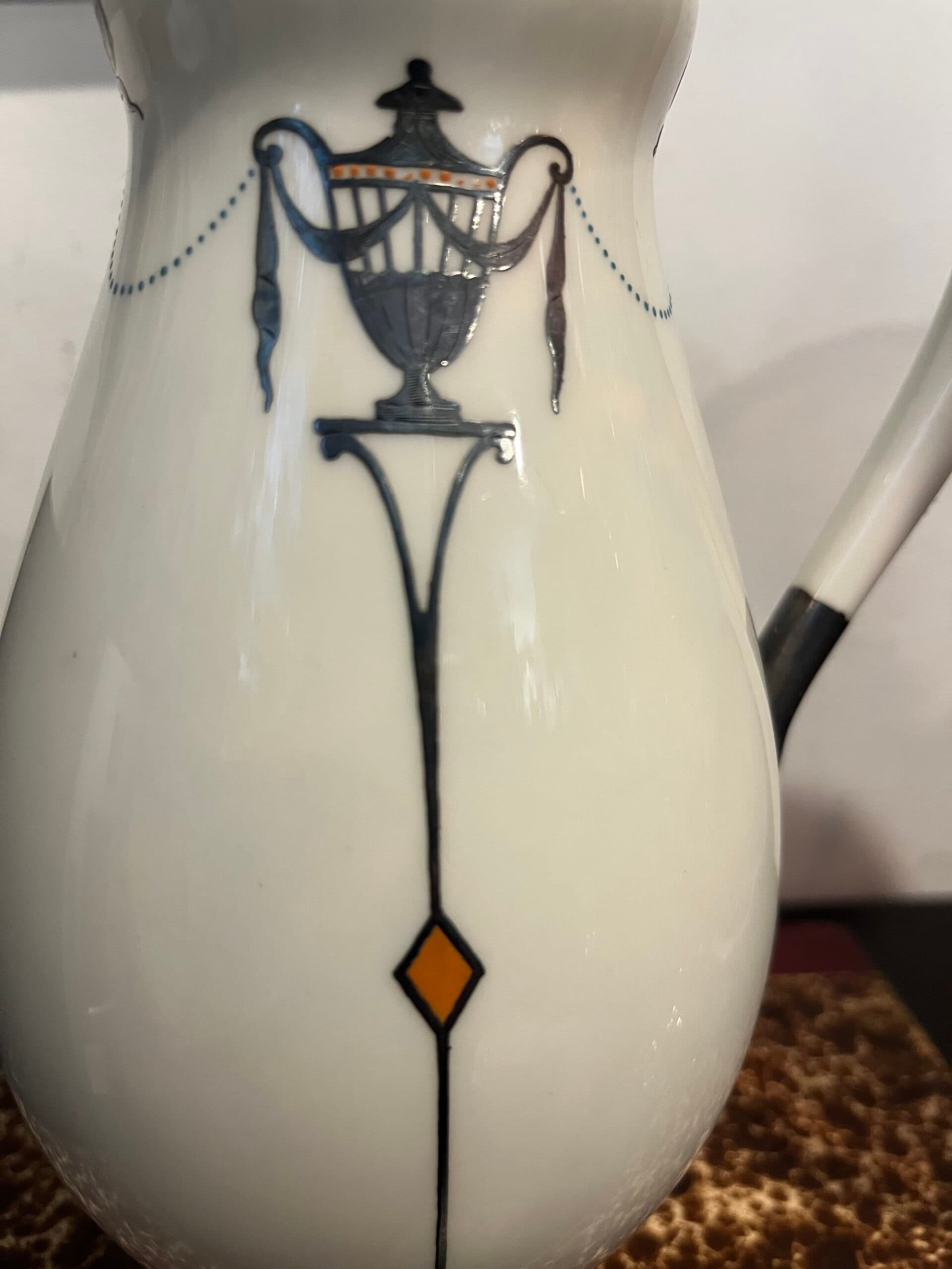Art Deco Ceramic Pitcher - Regular - Thumbnail 4