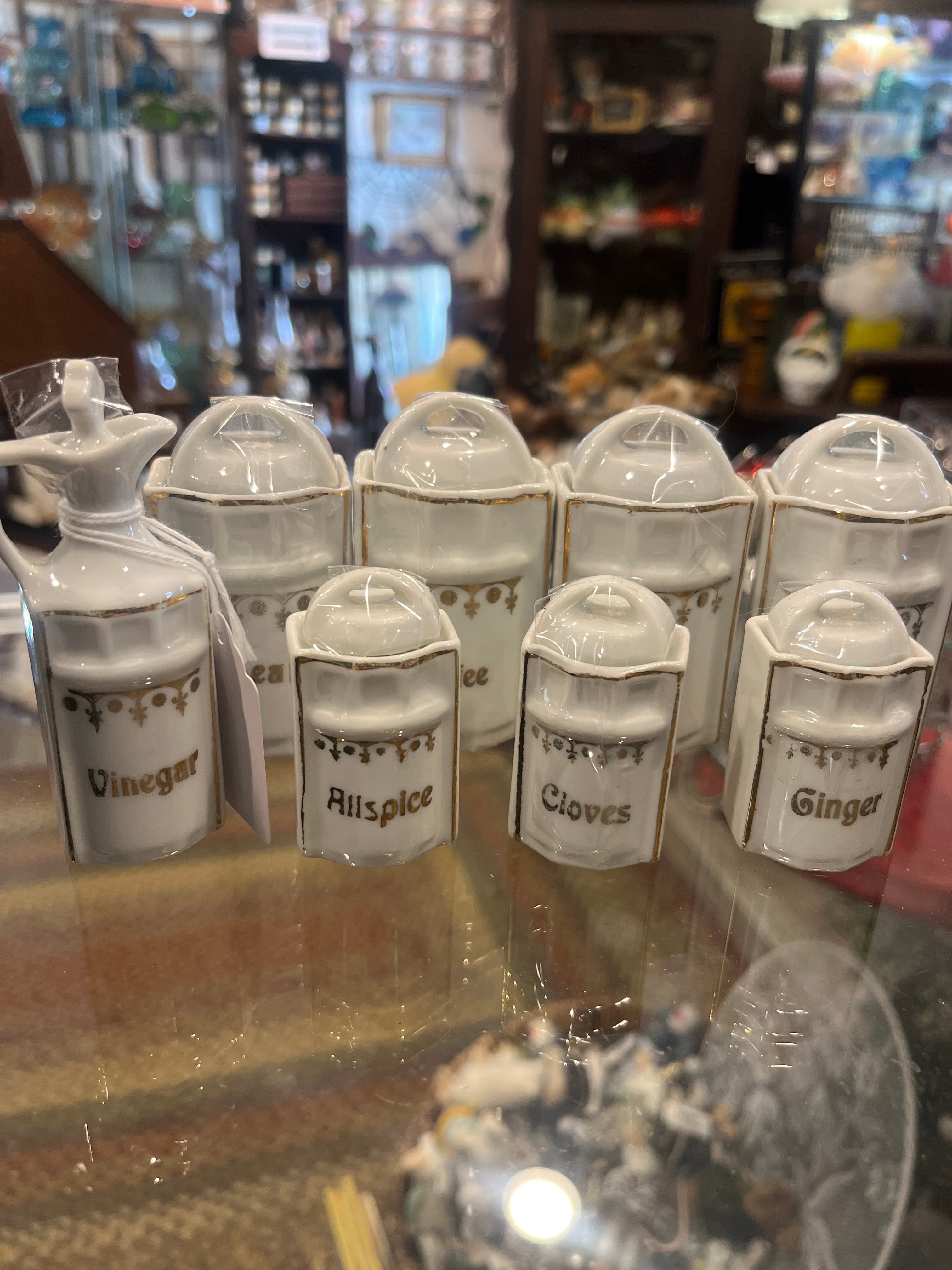 German Lusterware Children’s Canister Set - Regular - Thumbnail 8