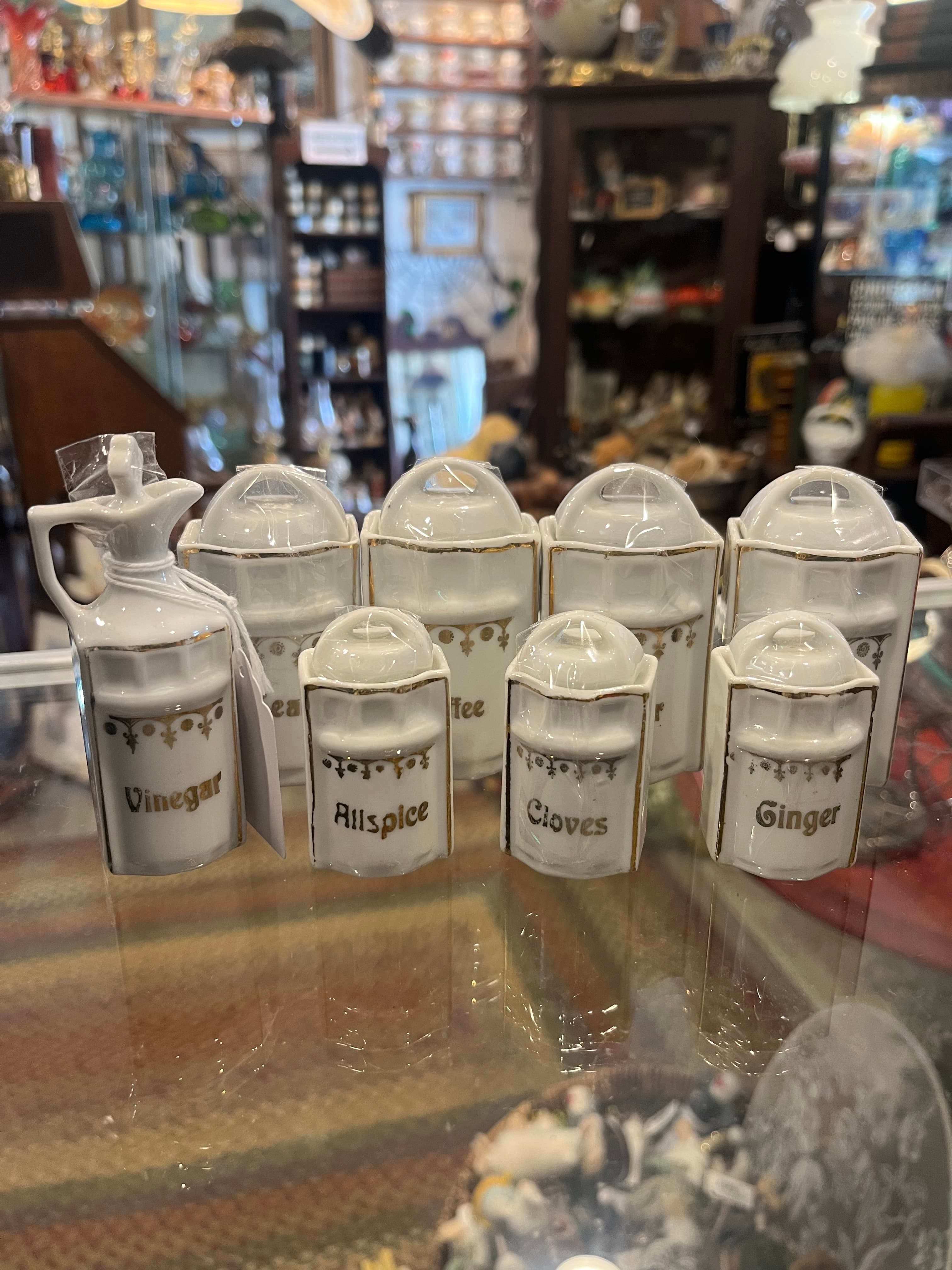 German Lusterware Children’s Canister Set - Regular - Thumbnail 4