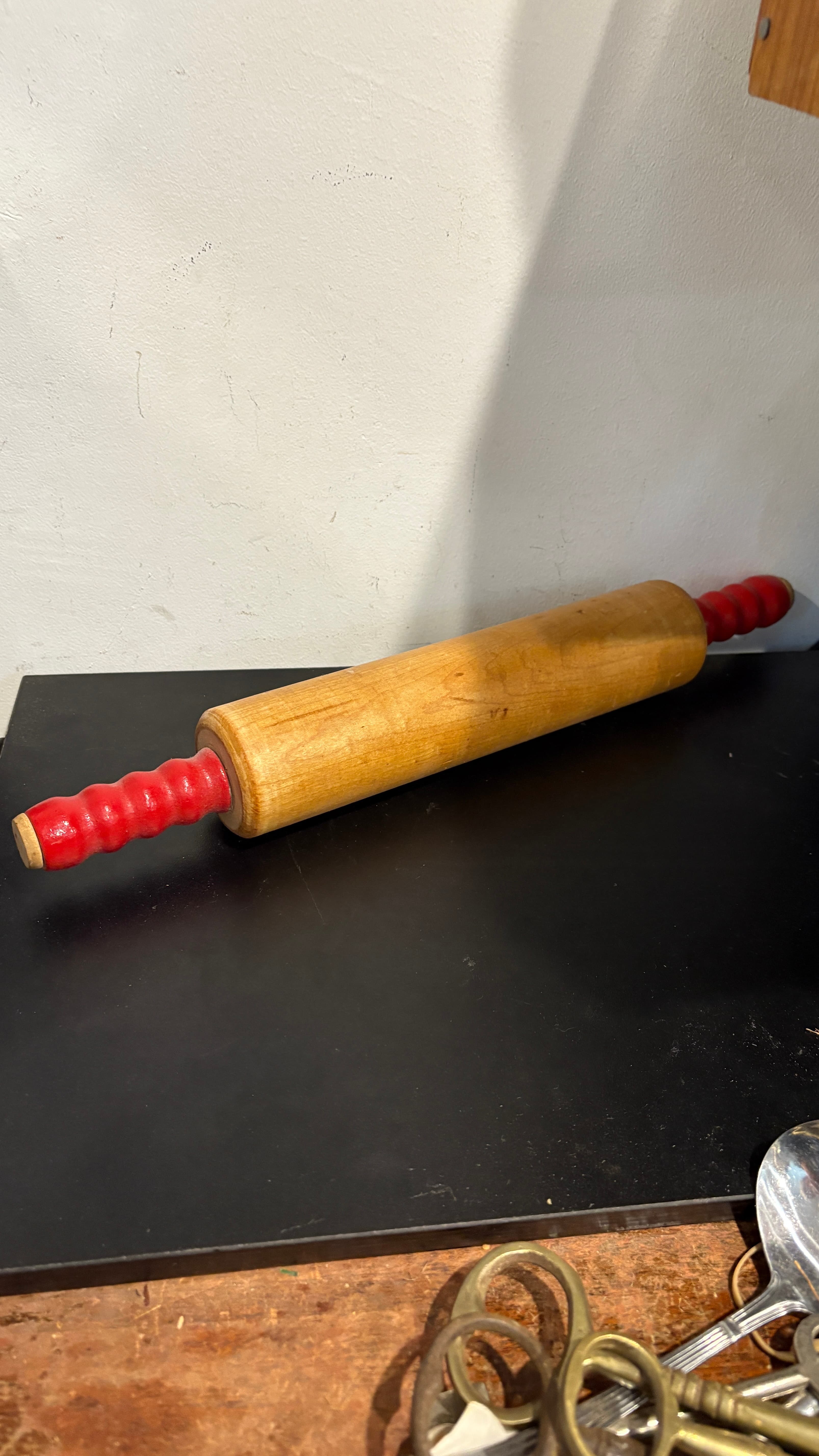 Red Handled Rolling Pin - Regular - Thumbnail 4