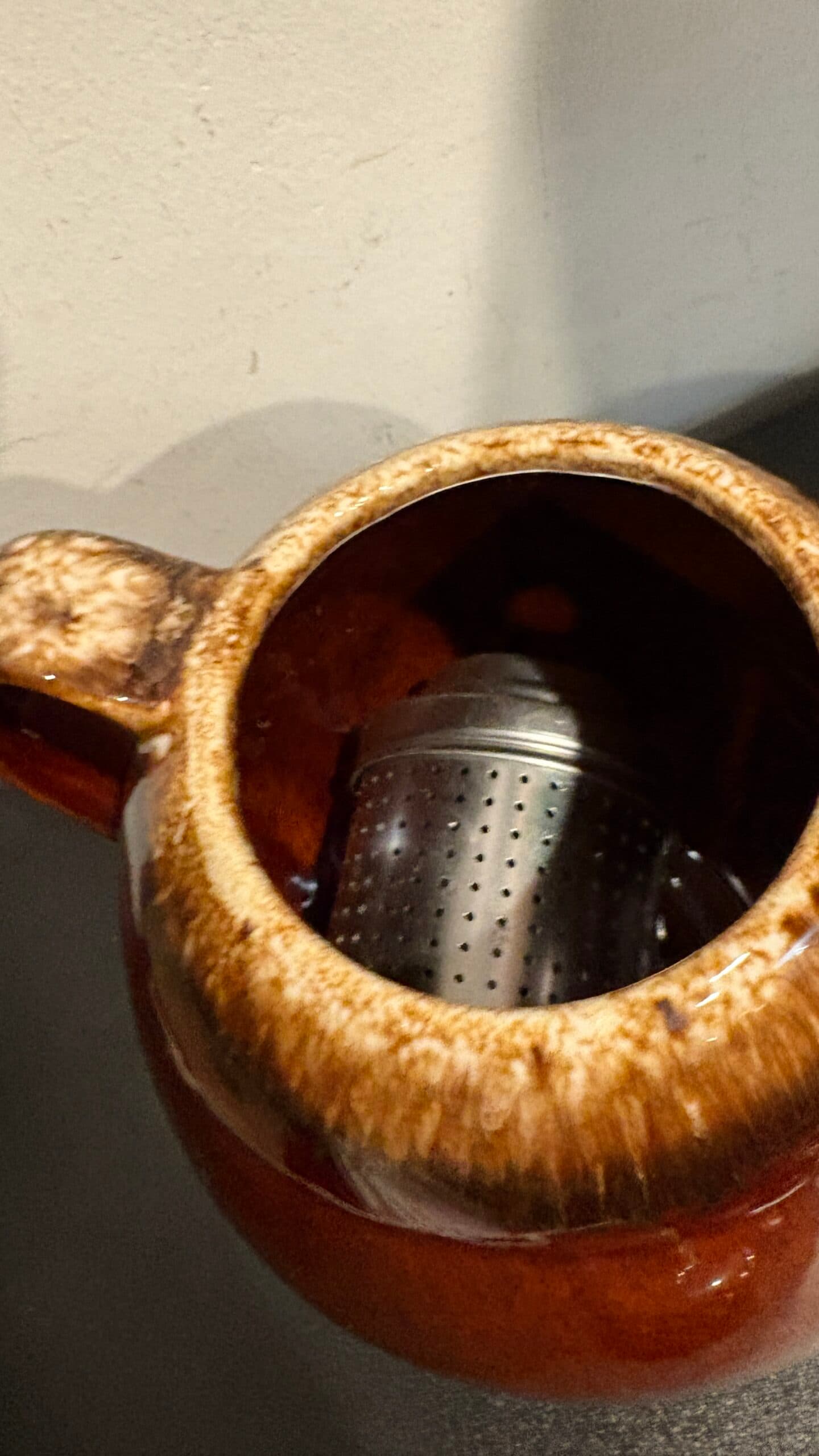 As IS Hull Pottery Brown Drip Teapot - Regular - Thumbnail 9
