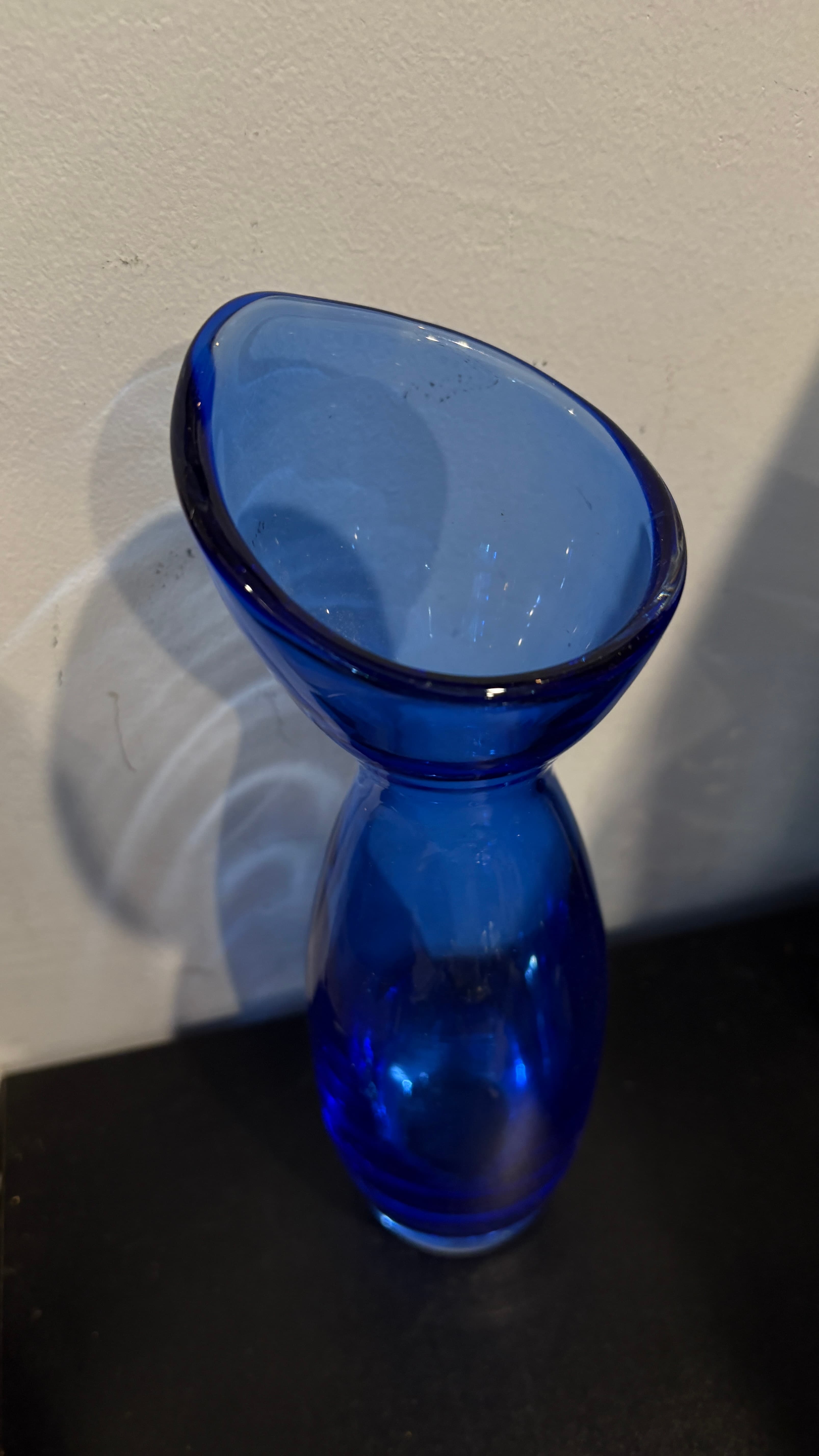 Iittala attributed Cobalt Blue MCM Vase - Regular - Thumbnail 4