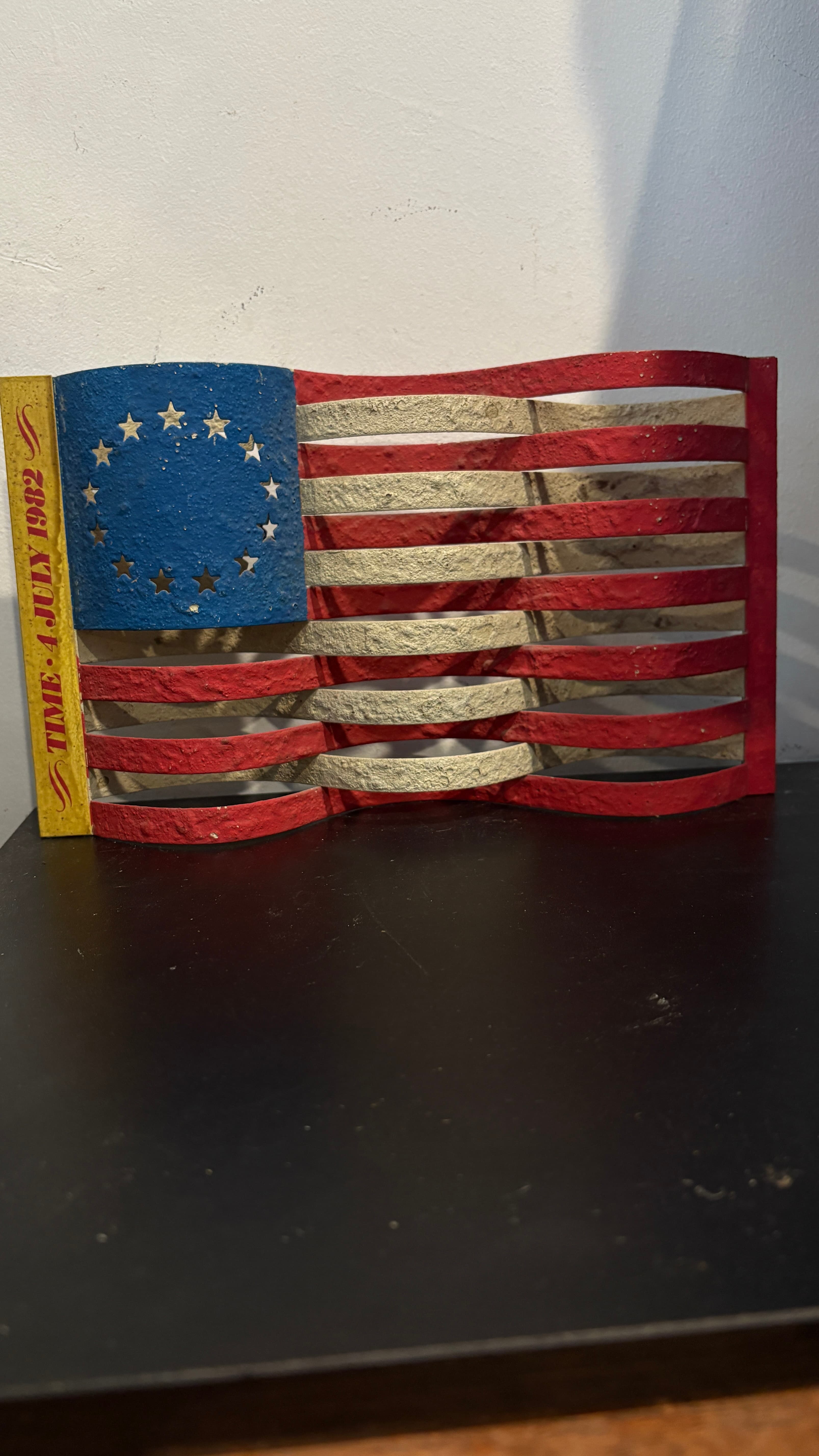 Time Magazine 13 Original Colonies Tin Flag Time - Regular - Thumbnail 4
