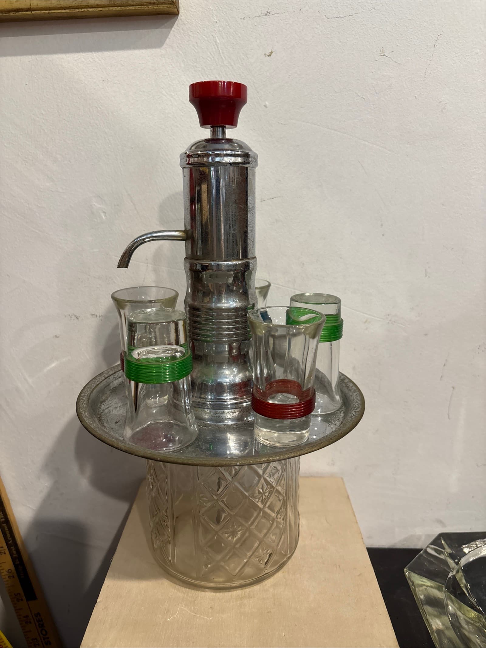 AS IS MCM Liquor dispenser with 5 shot glasses - Regular - Thumbnail 3