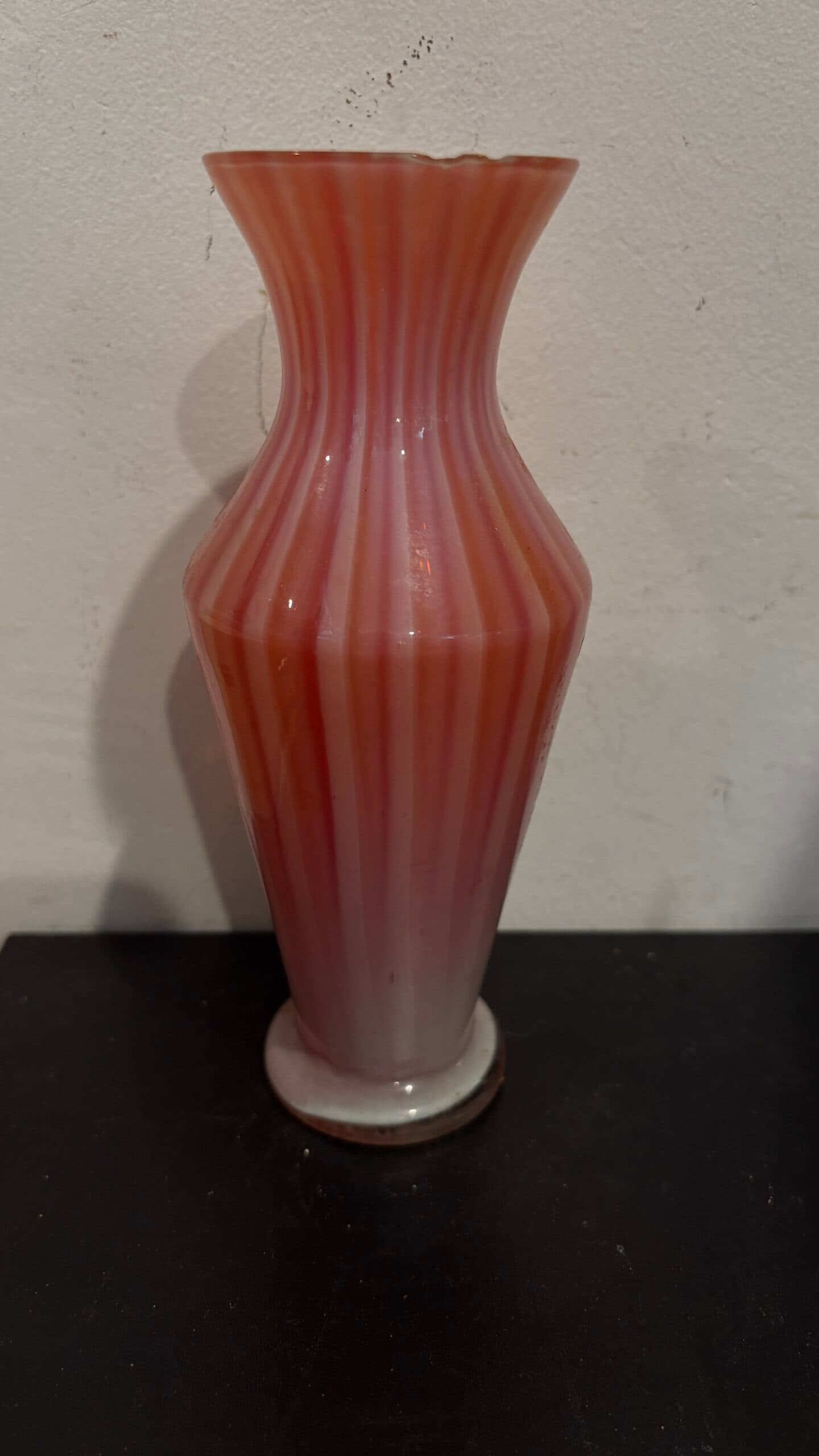 AS IS Victorian Artglass Vase - Regular - Thumbnail 2