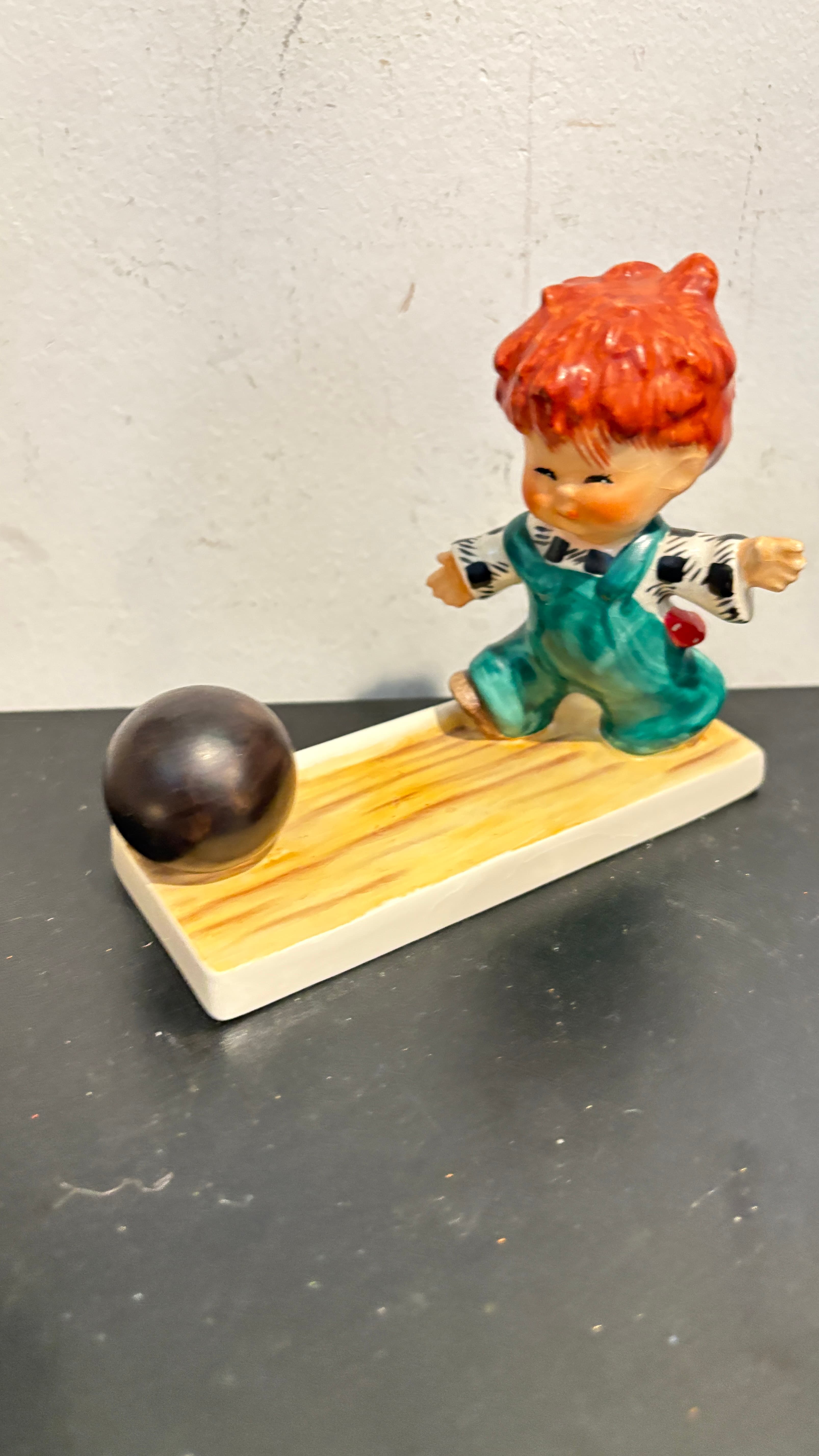 Goebel Bowling Redhead - Regular - Thumbnail 4