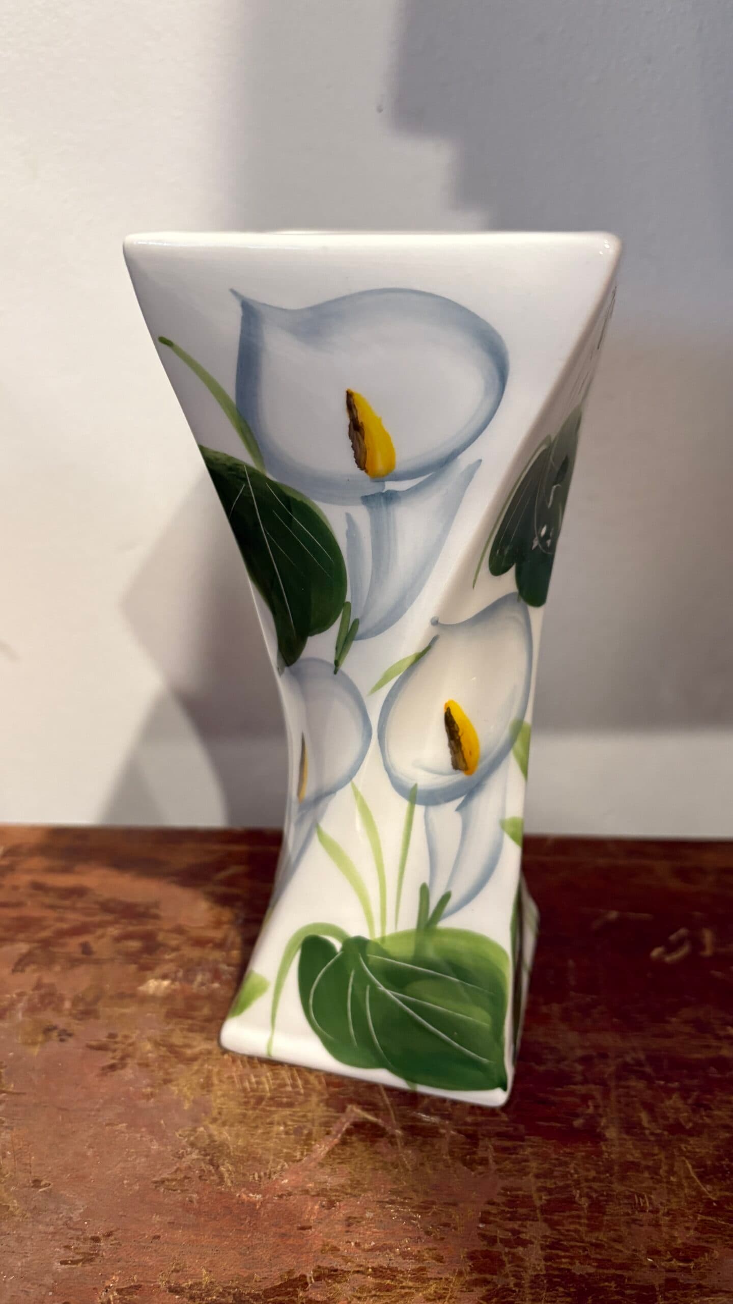 Calla Lilly Spiral Vase - Regular - Thumbnail 2