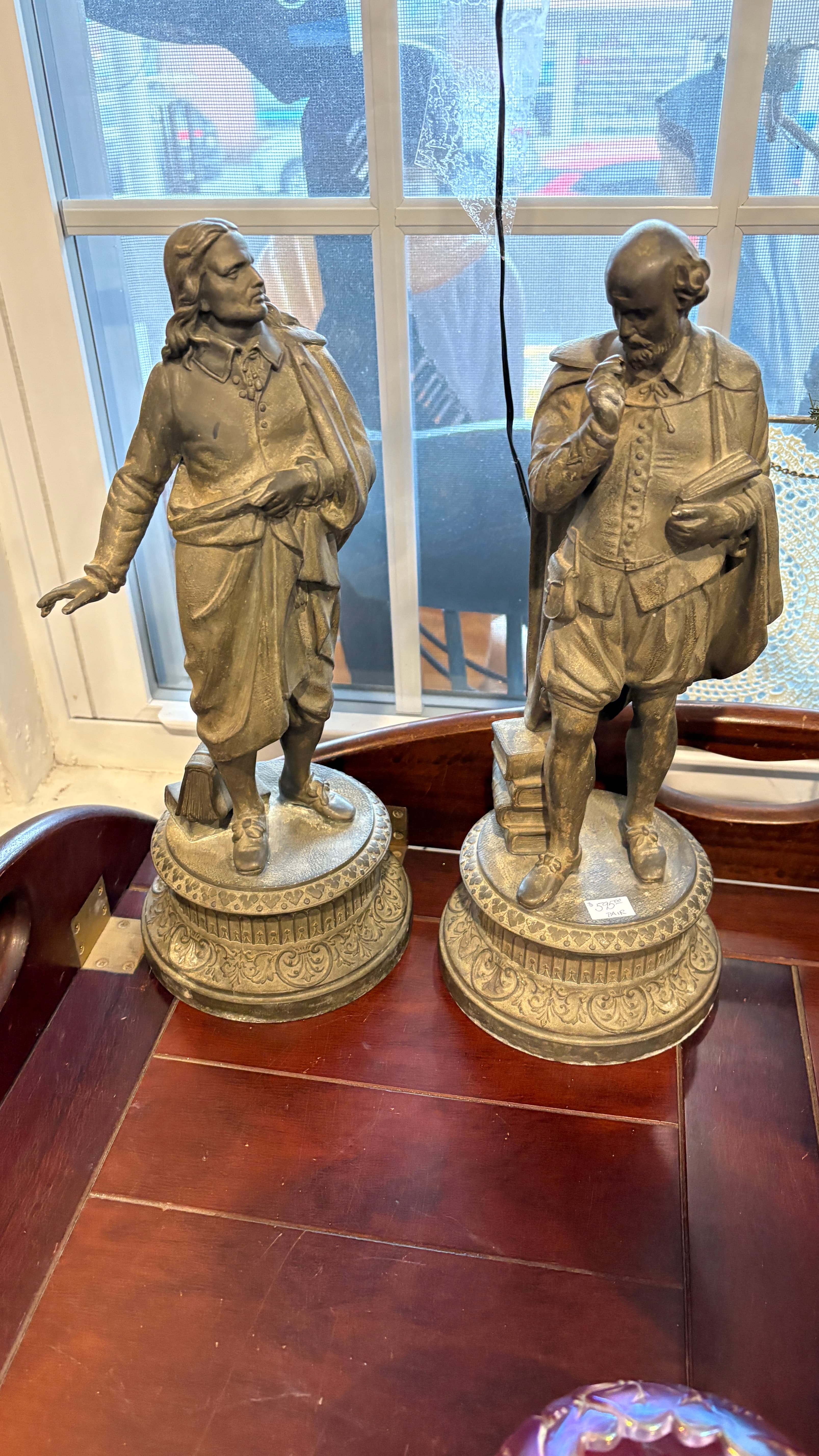 Statues of Shakespeare & Milton PAIR - Regular - Thumbnail 3