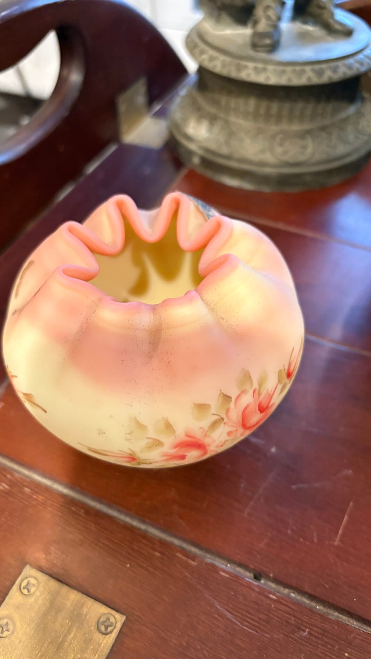 Fenton Satin Custard Hand Painted & Signed Rose Bowl - Regular - Thumbnail 7