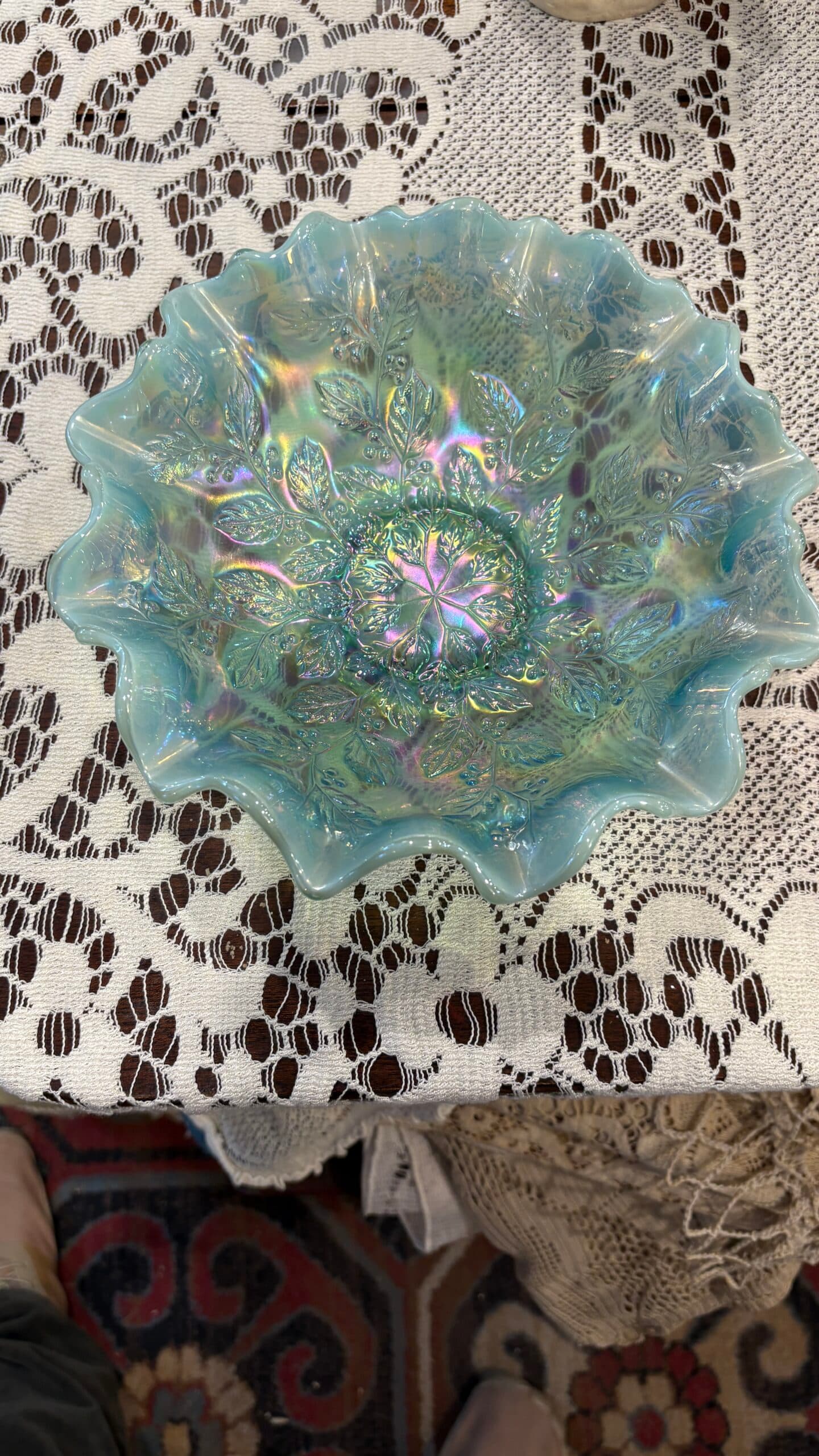 Fenton Carnival Glass Holly Leaves a& Berries Bowl - Regular - Thumbnail 2