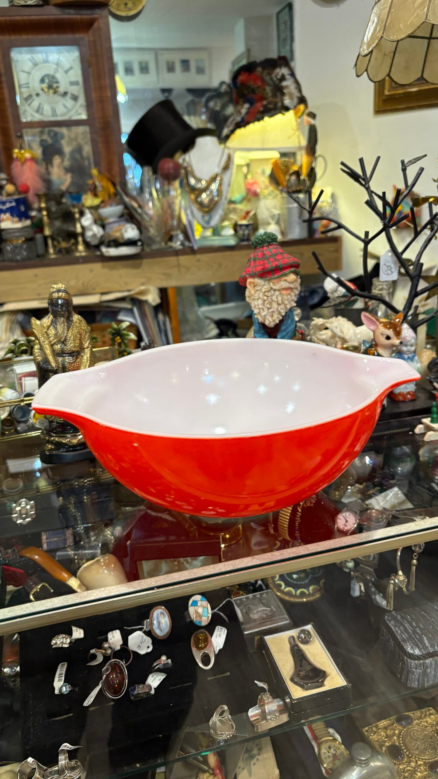 Fenton Carnival Glass Holly Leaves a& Berries Bowl - Regular - Thumbnail 7