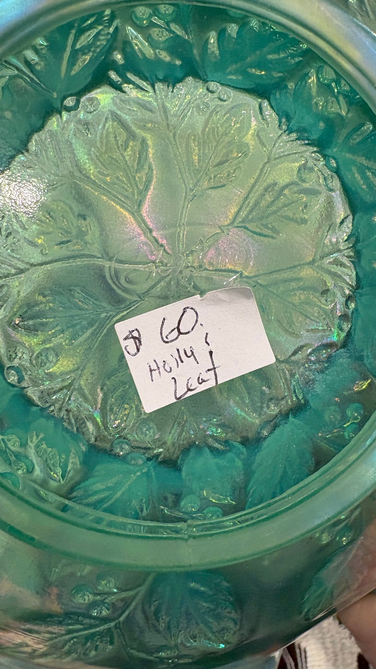 Fenton Carnival Glass Holly Leaves a& Berries Bowl - Regular - Thumbnail 5