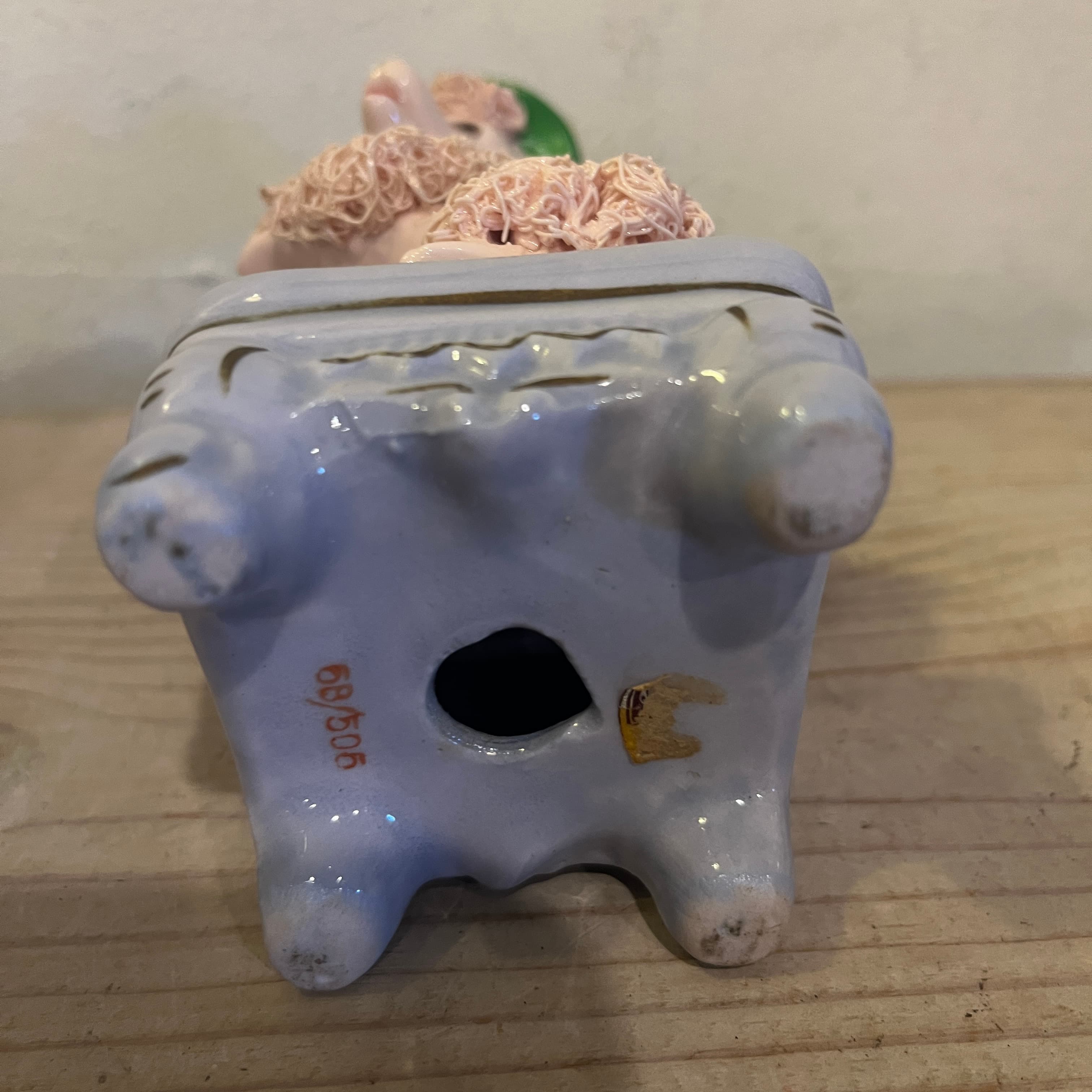Pink Spaghetti Poodle on Blue Chair - Regular - Thumbnail 4