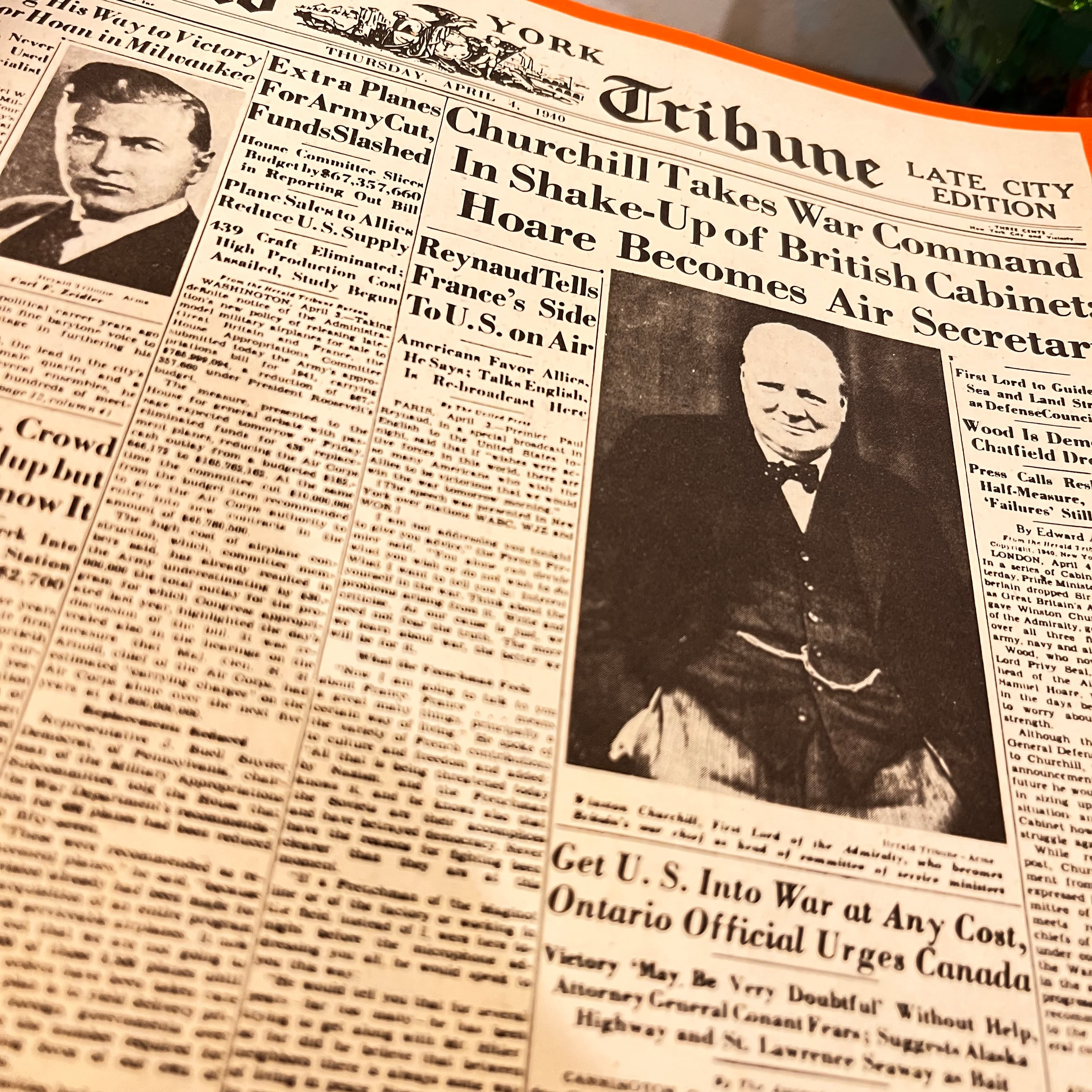 NY Herald Tribune Front Page History - Regular - Thumbnail 5