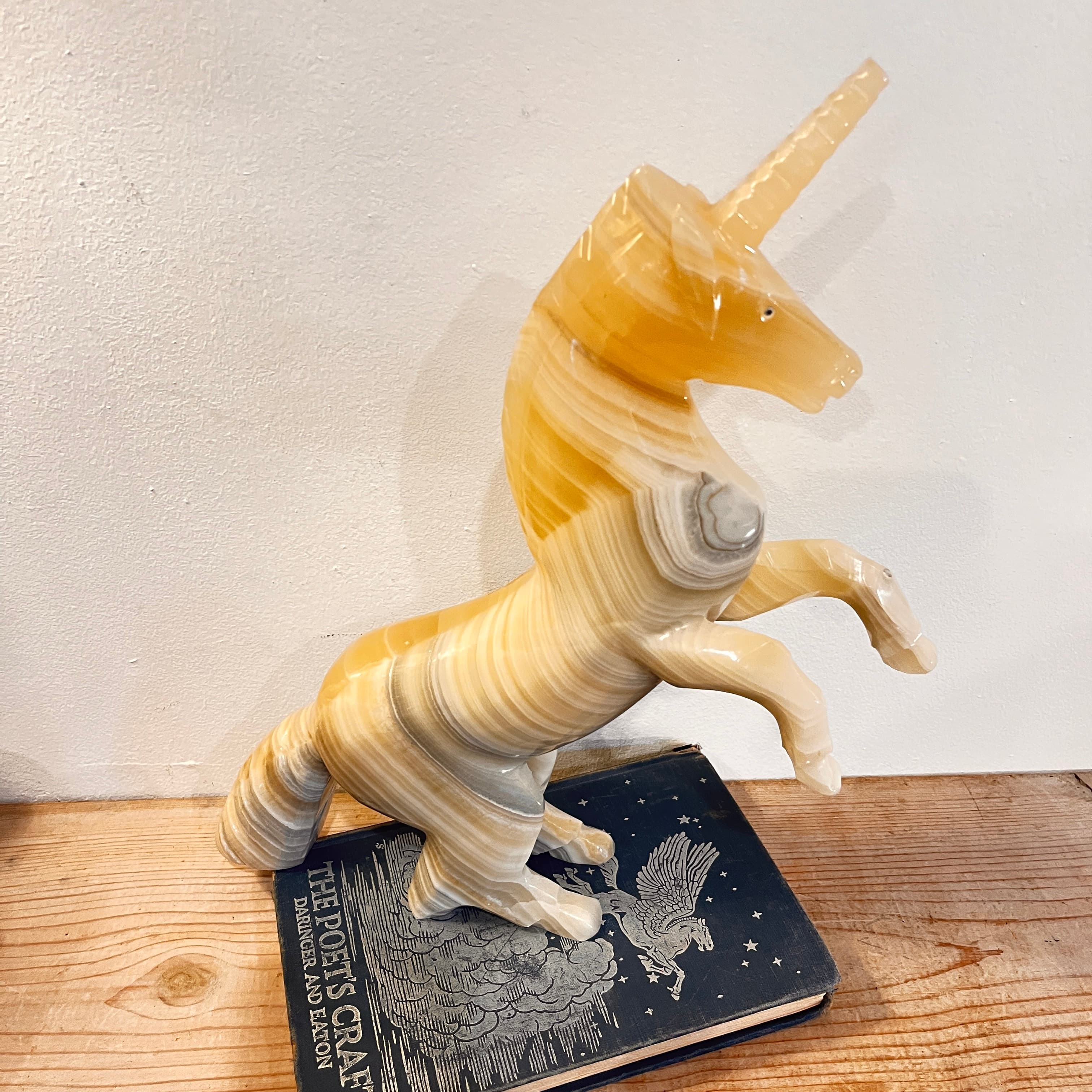 Large Onyx Unicorn - 13 x 12 - 121398766 - Large Onyx Unicorn - 13 x 12 - CONSIGNMENT - Thumbnail 3