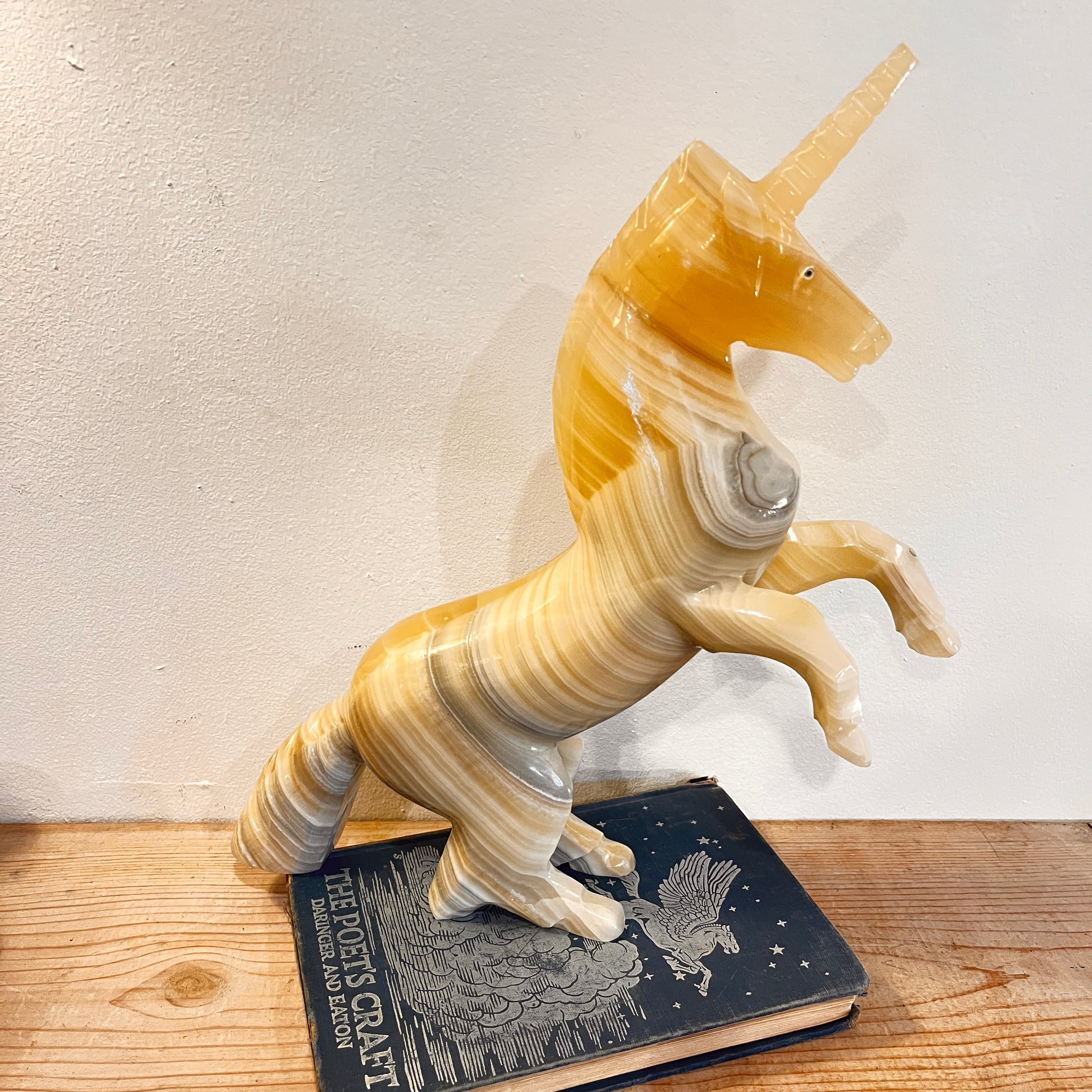 Large Onyx Unicorn - 13 x 12 - 121398766 - Large Onyx Unicorn - 13 x 12 - CONSIGNMENT - Thumbnail 6