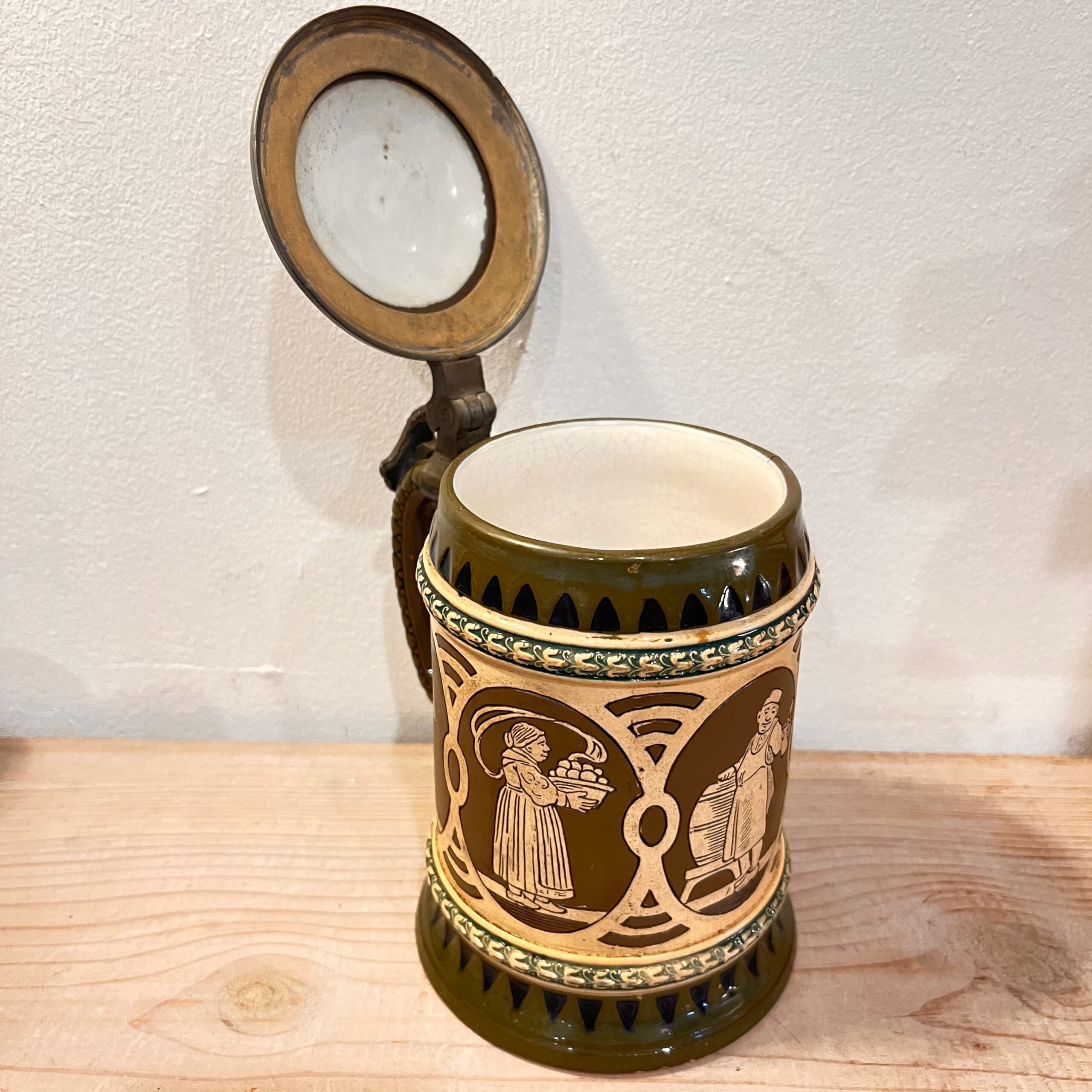 Antique Mettlach 1323 Stein - Regular - Thumbnail 4