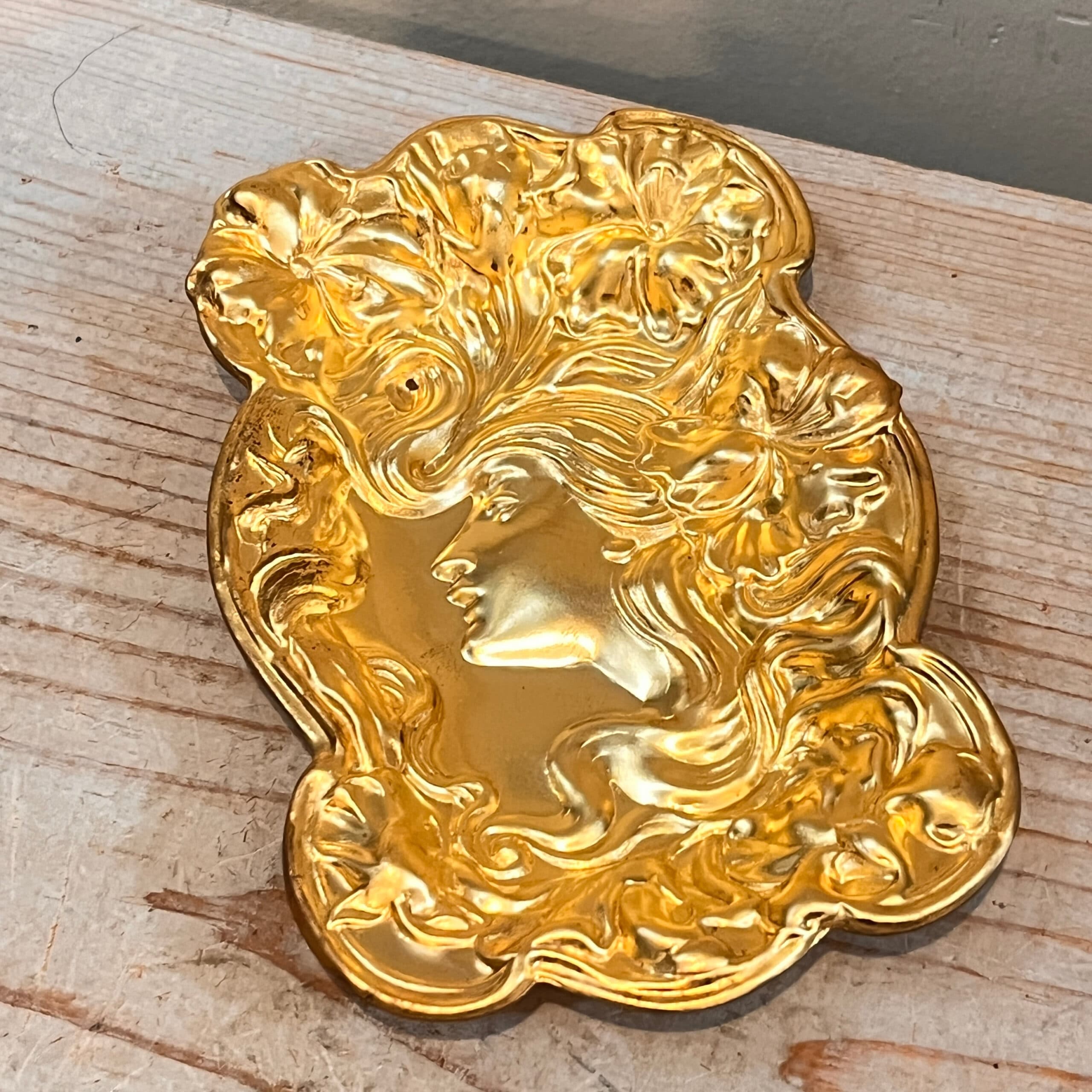 Art Nouveau Repousse Stamped Trinket Tray - Regular - Thumbnail 6