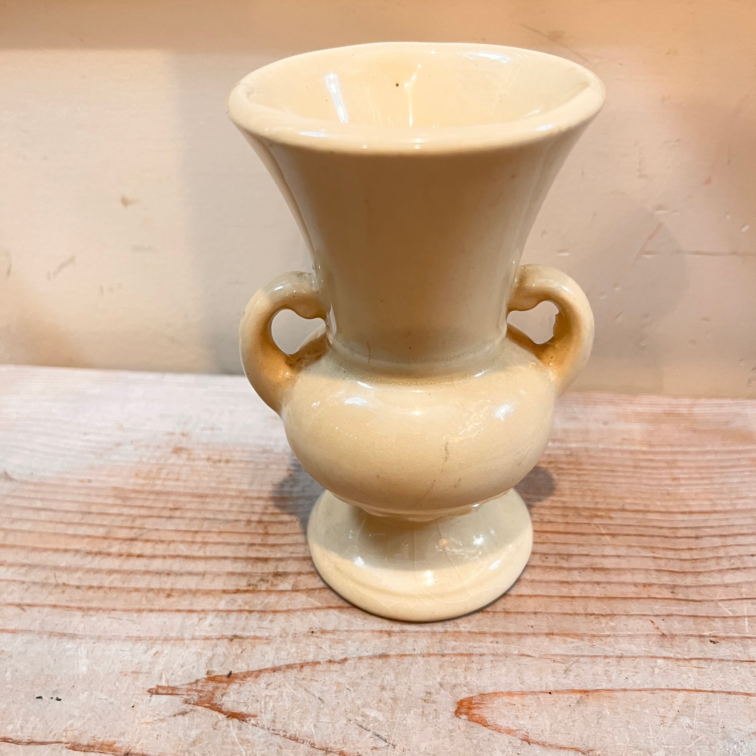 USA Pottery Two Handled Cream Colored Urn - Regular - Thumbnail 4