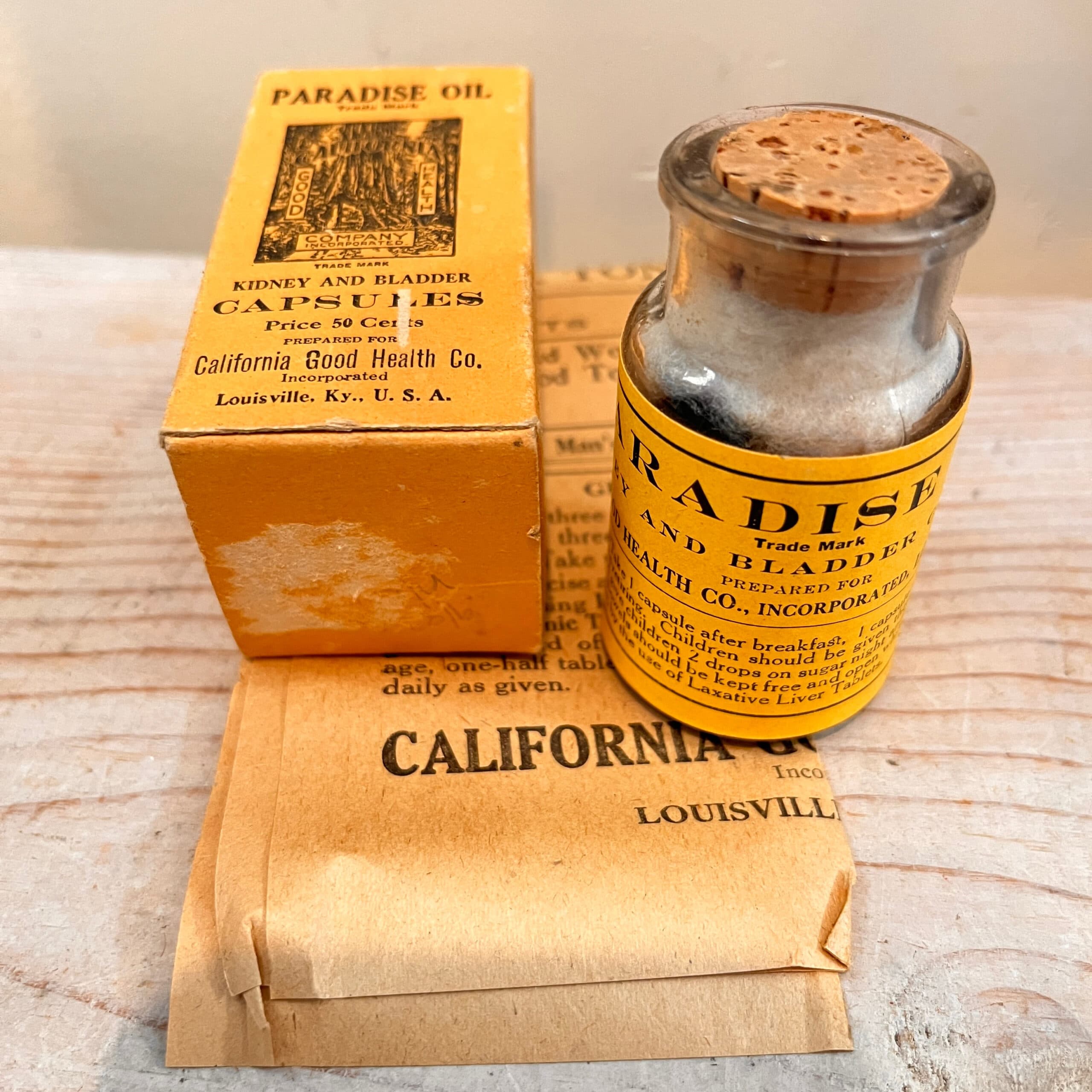 Antique Paradise Oil Bottle and box - Regular - Thumbnail 5