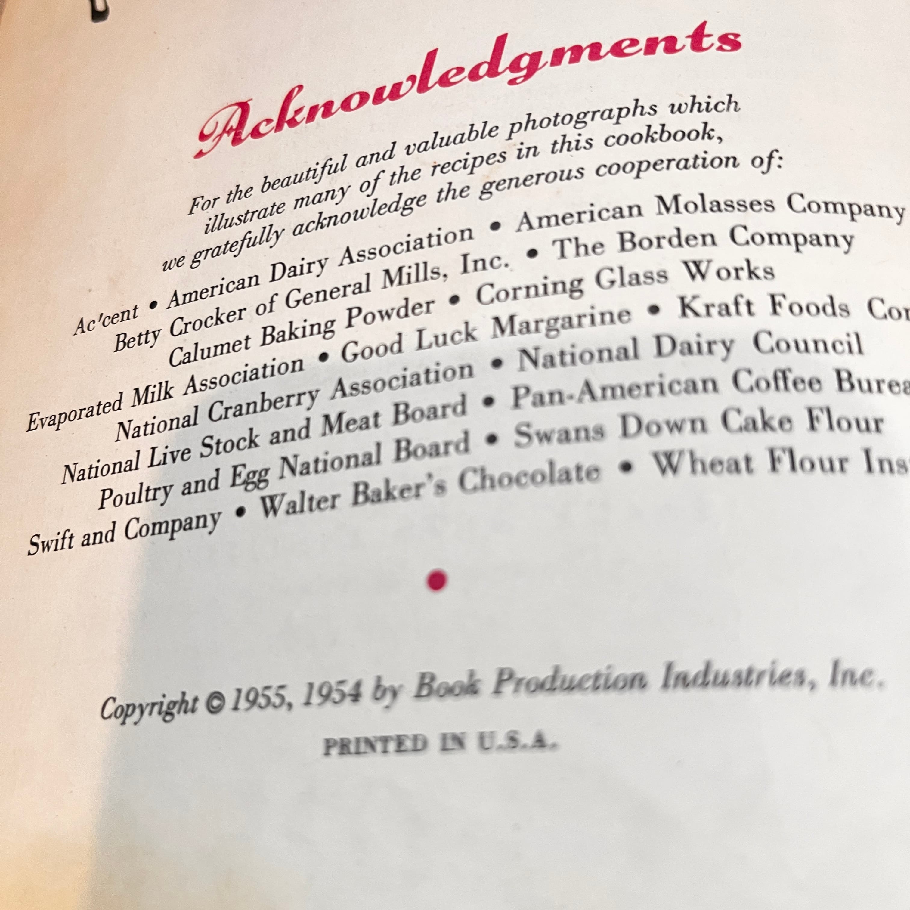 The Holiday Cookbook - Regular - Thumbnail 9