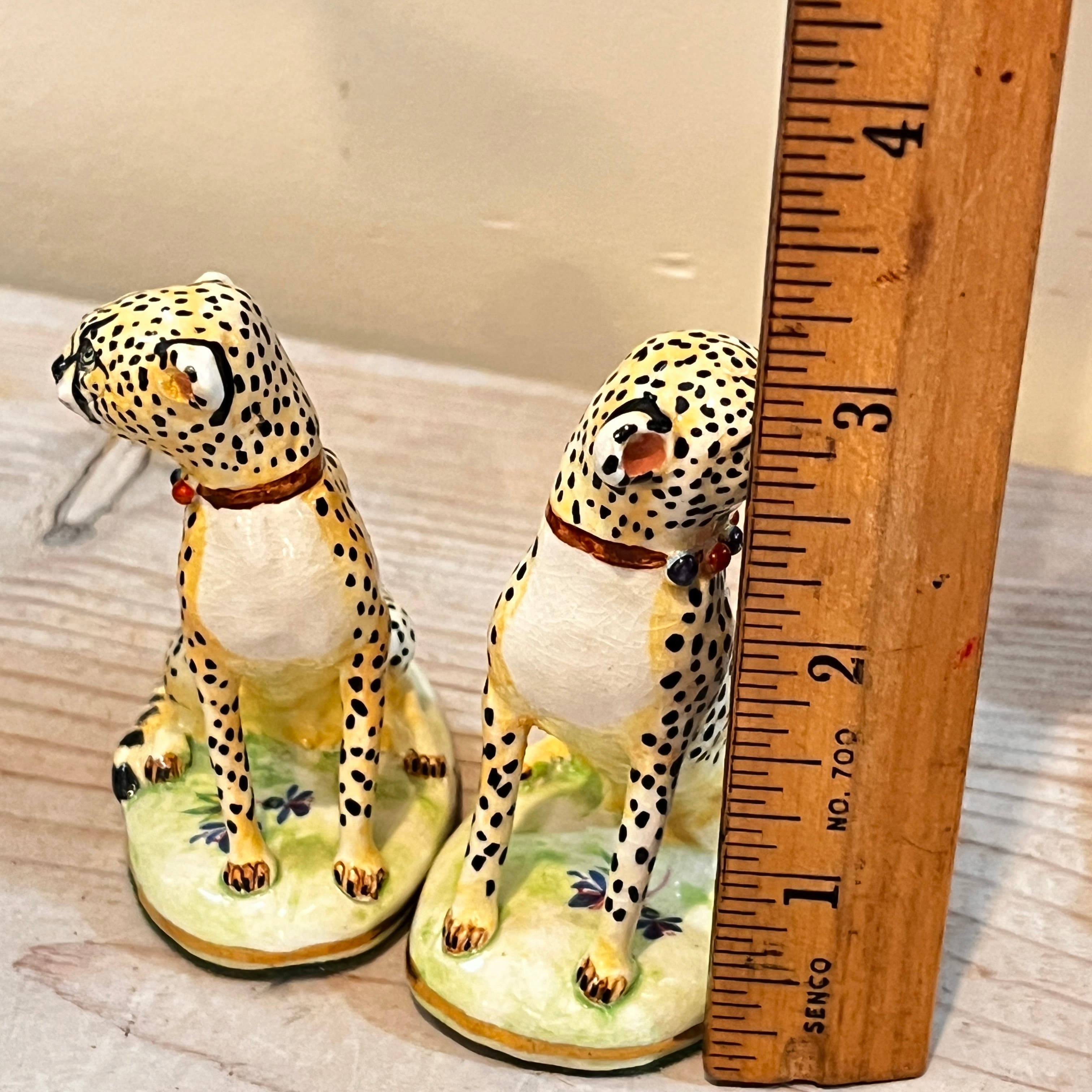 Basil Matthews Cheetah Figurines, Signed Pair — Mid-Century - Regular - Thumbnail 3