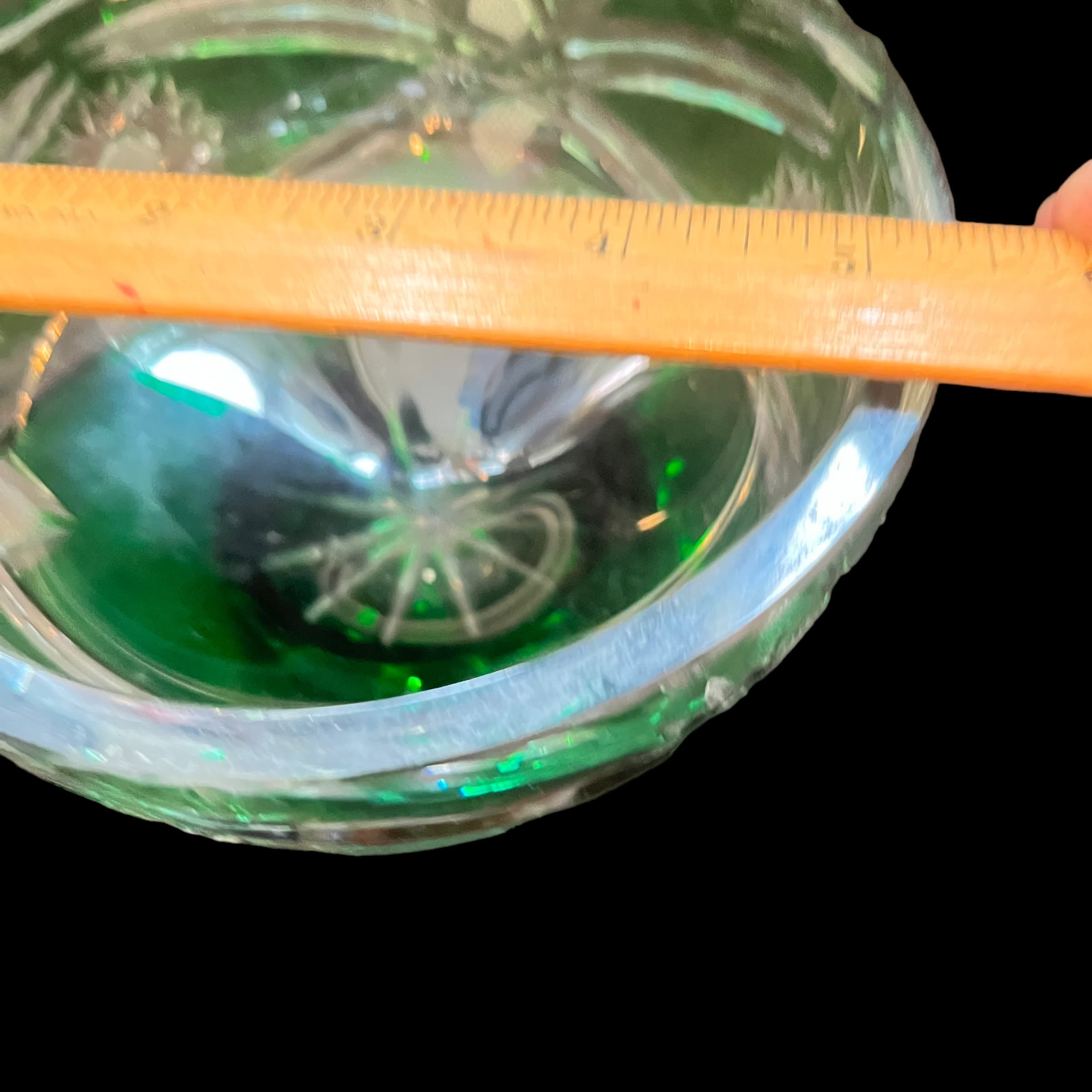 Clear to Green Cut Crystal Bowl - Regular - Thumbnail 2