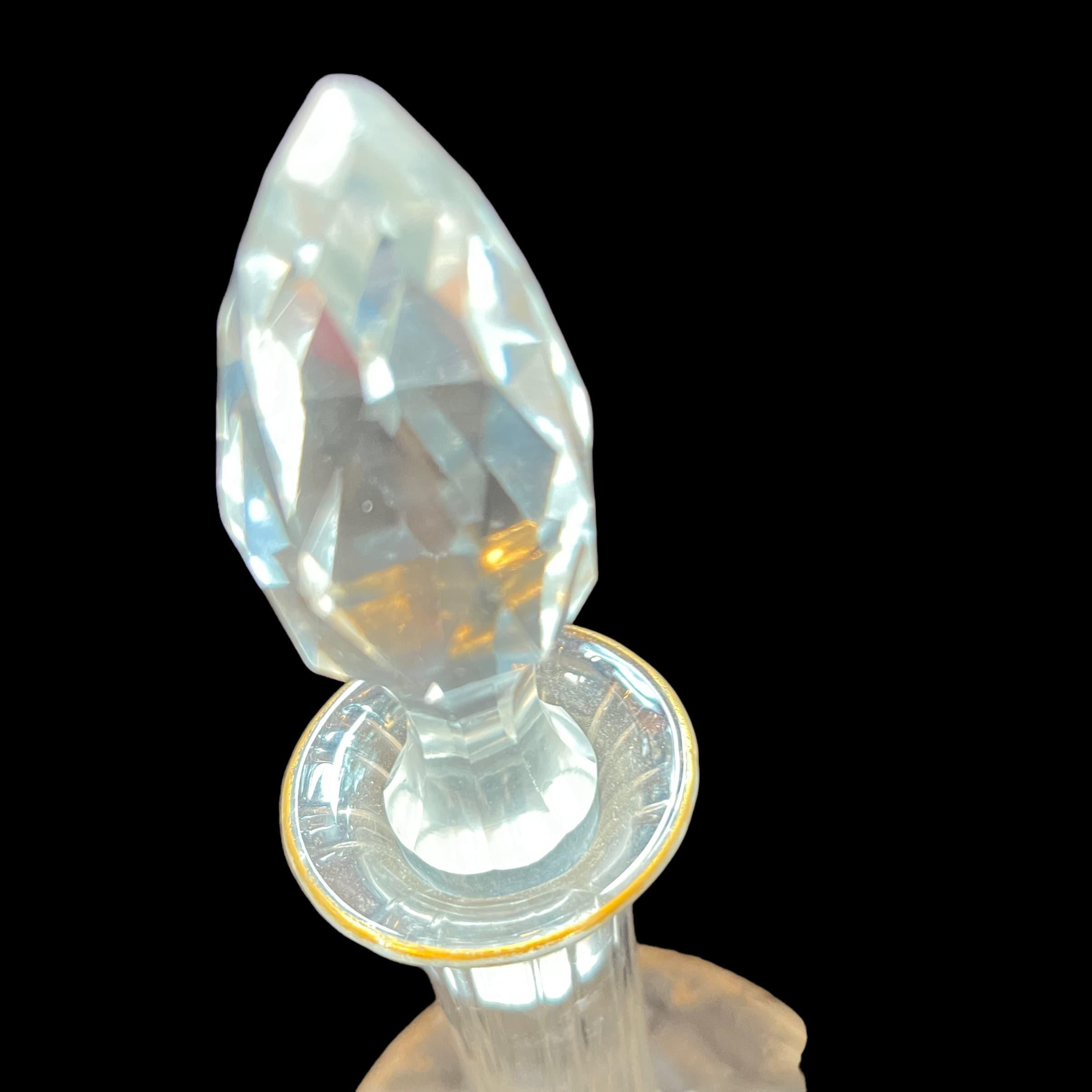 Beautifully etched and gilded Crystal decanter - Regular - Thumbnail 5