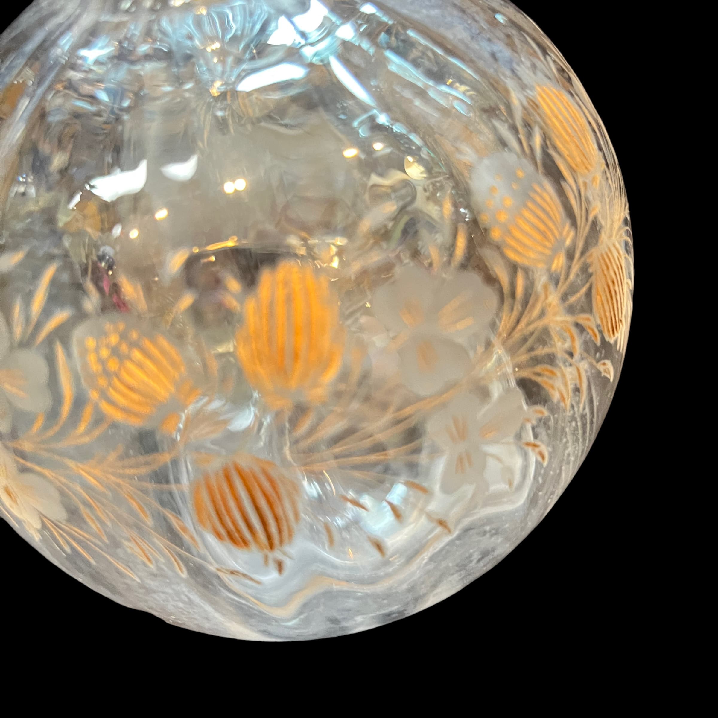 Beautifully etched and gilded Crystal decanter - Regular - Thumbnail 7