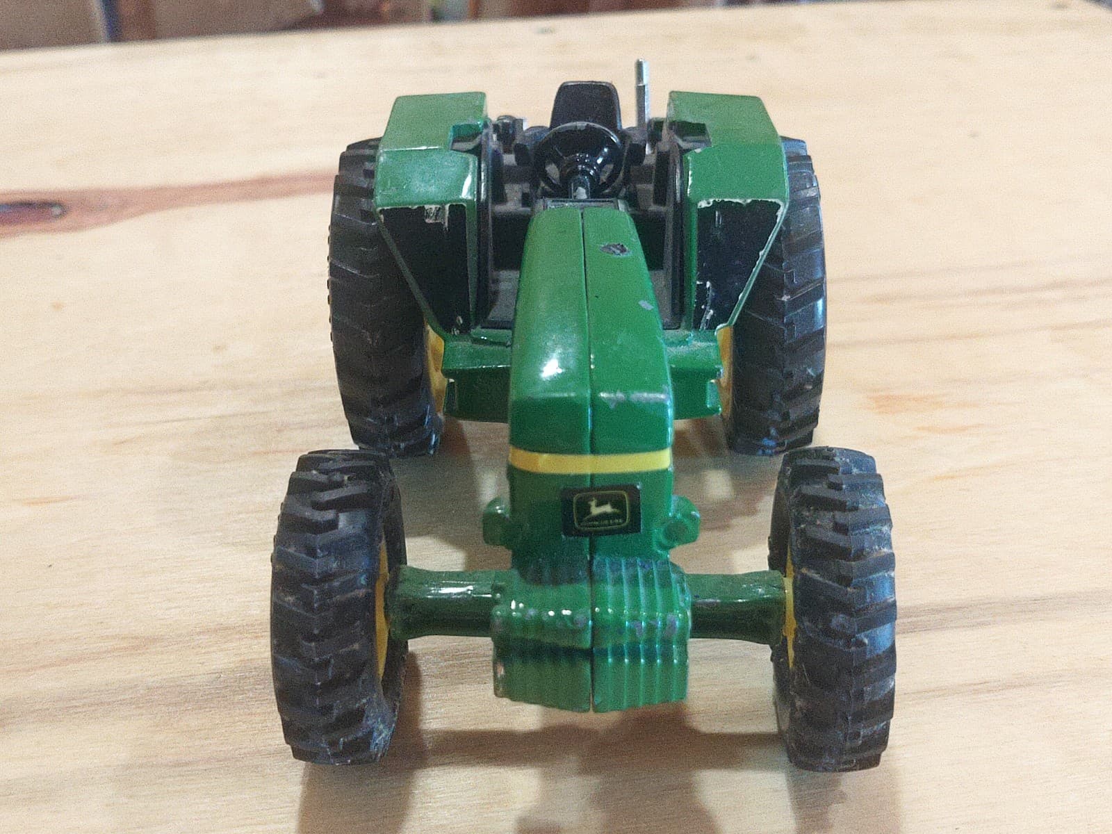 Vintage John Deere 3140 Die Cast Toy Tractor 1:32 Scale - Thumbnail 4
