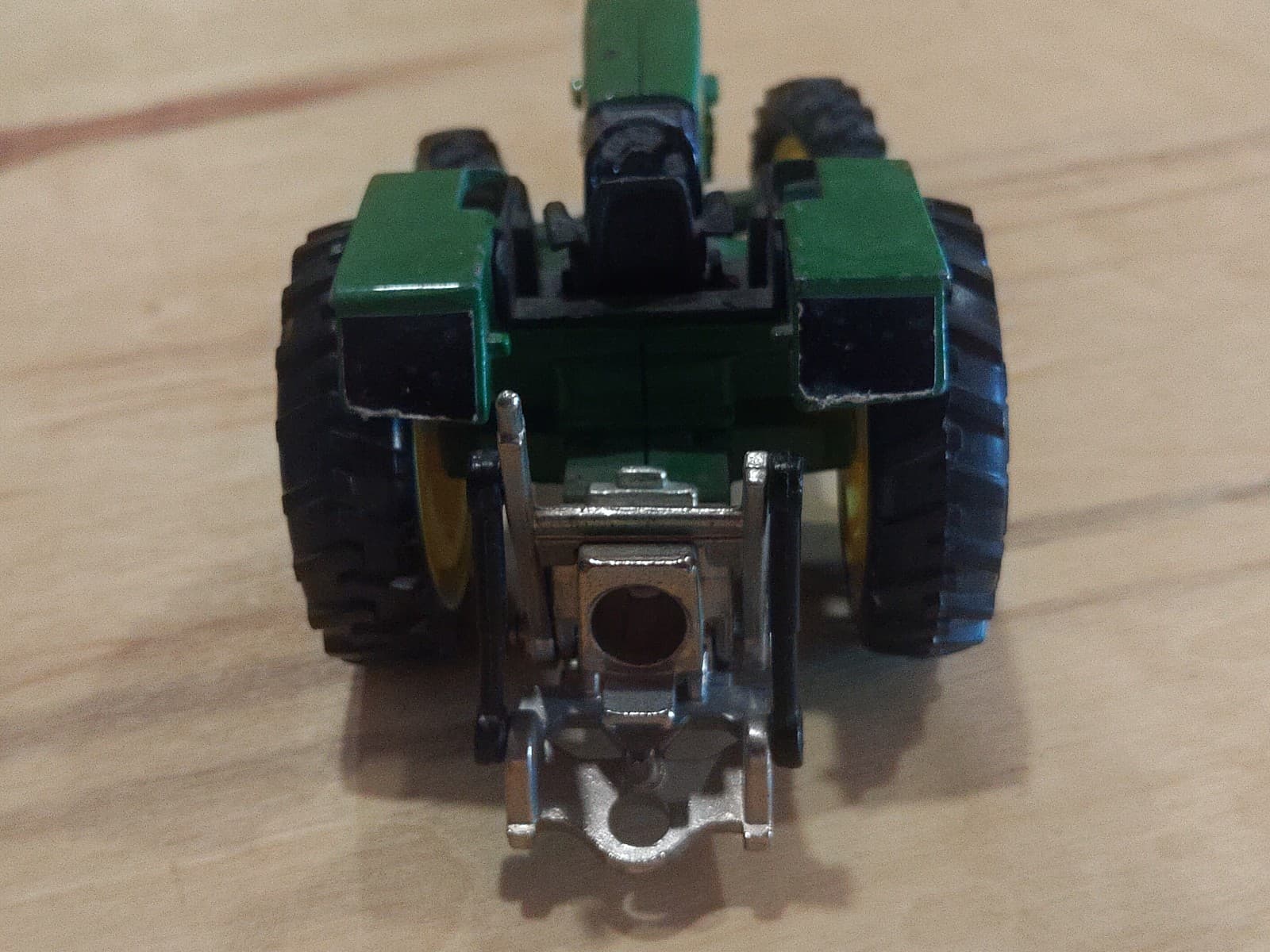 Vintage John Deere 3140 Die Cast Toy Tractor 1:32 Scale - Thumbnail 2