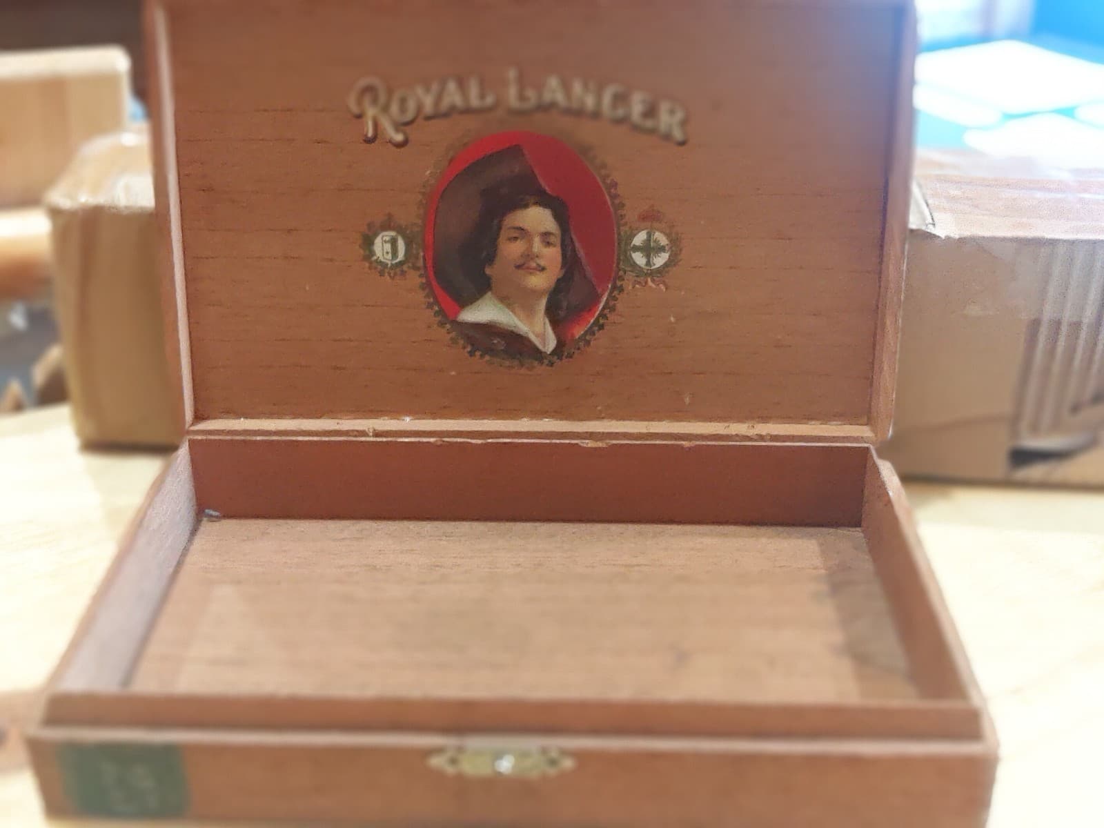Antique “Royal Lancer” Wooden Cigar Box - Thumbnail 3