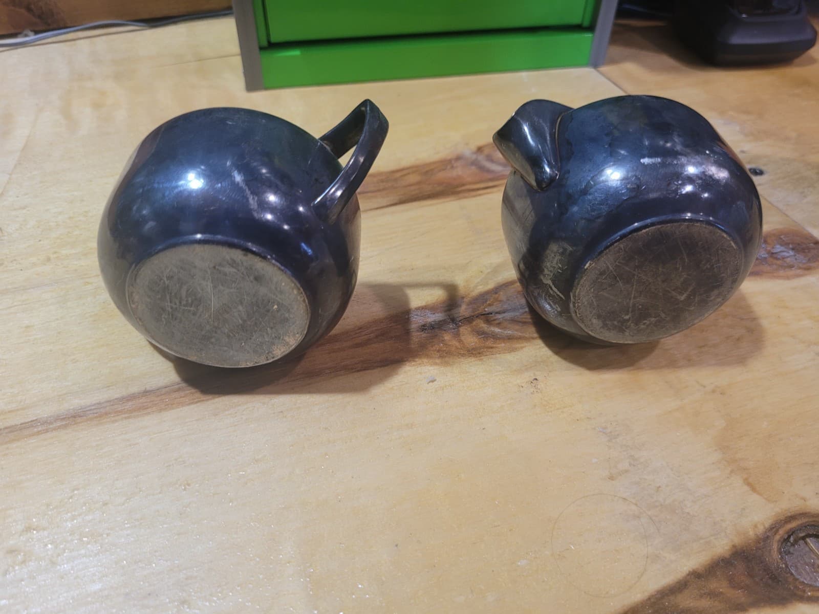 Vintage Wilton Armetale Sugar Bowl & Creamer Set – Mid-Century Pewter Serveware - Thumbnail 4