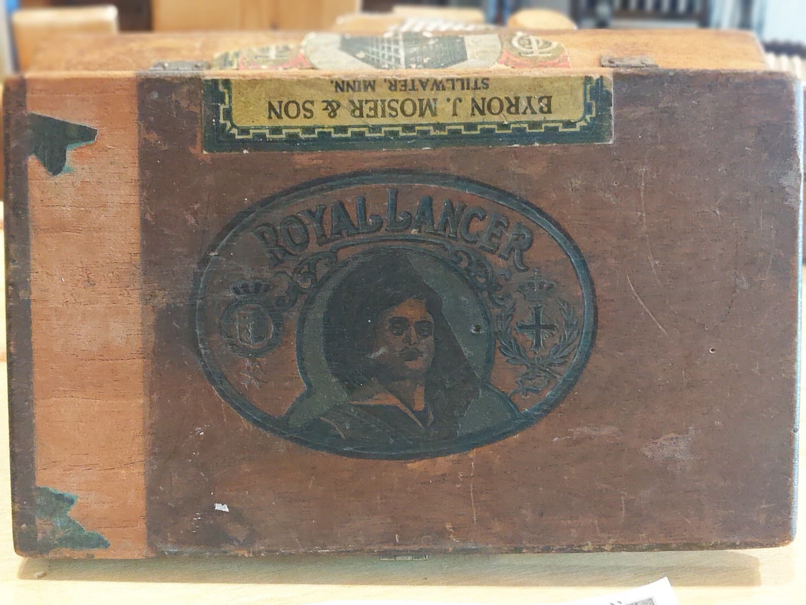 Antique “Royal Lancer” Wooden Cigar Box - Thumbnail 2