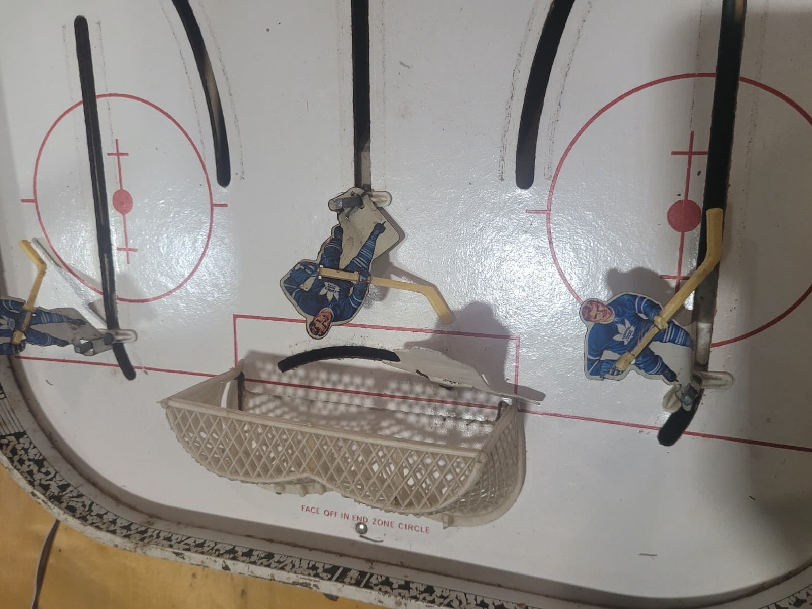 Vintage NHL Pee-Wee Table Hockey Game – Metal Board Game – Made in Canada - Thumbnail 4
