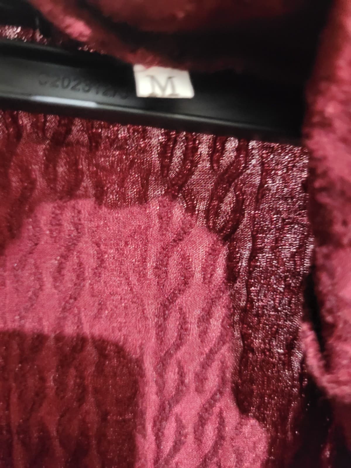 SIZE MEDIUM Maroon Cardigan - Thumbnail 2