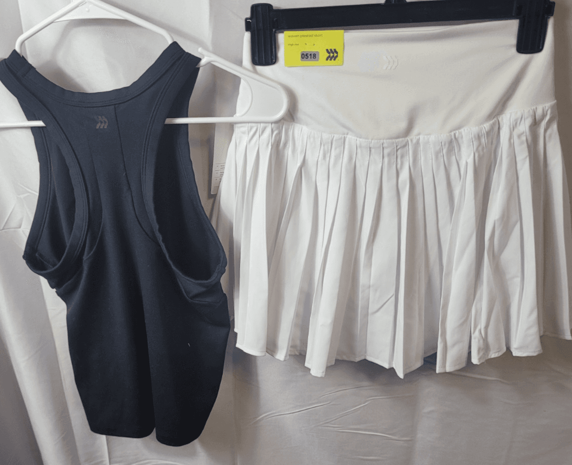 Womens extra small work out outfit - Thumbnail 2
