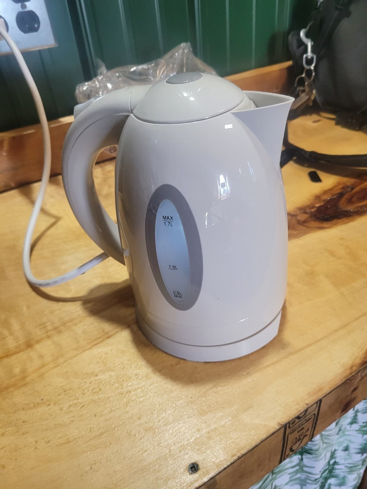 Ovente Electric Kettle 1.7 liters - Thumbnail 3