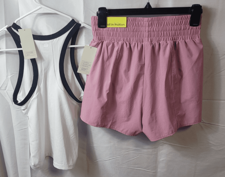 Womens XS workout outfit - Thumbnail 2