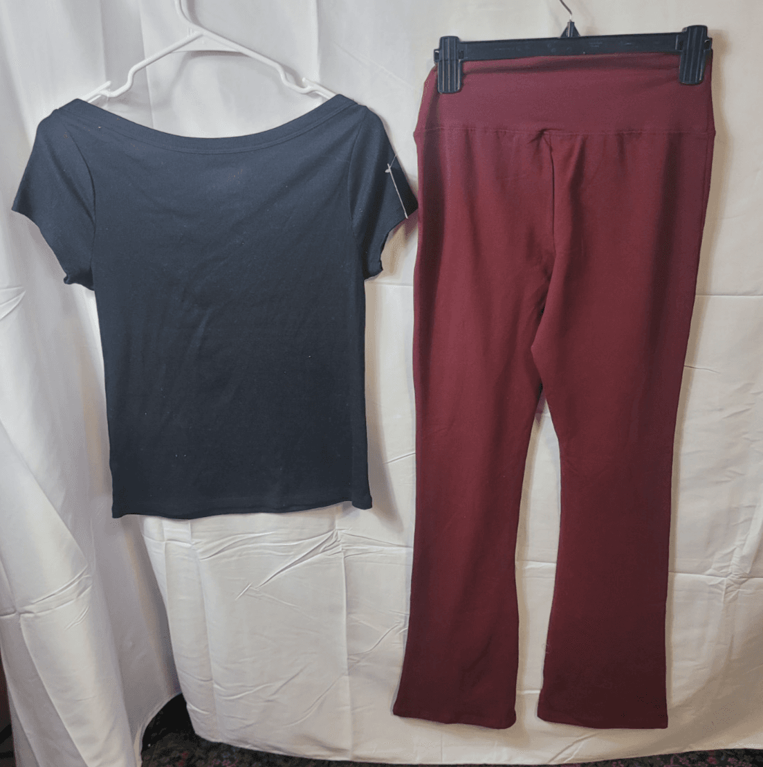 Womans medium workout outfit - Thumbnail 2