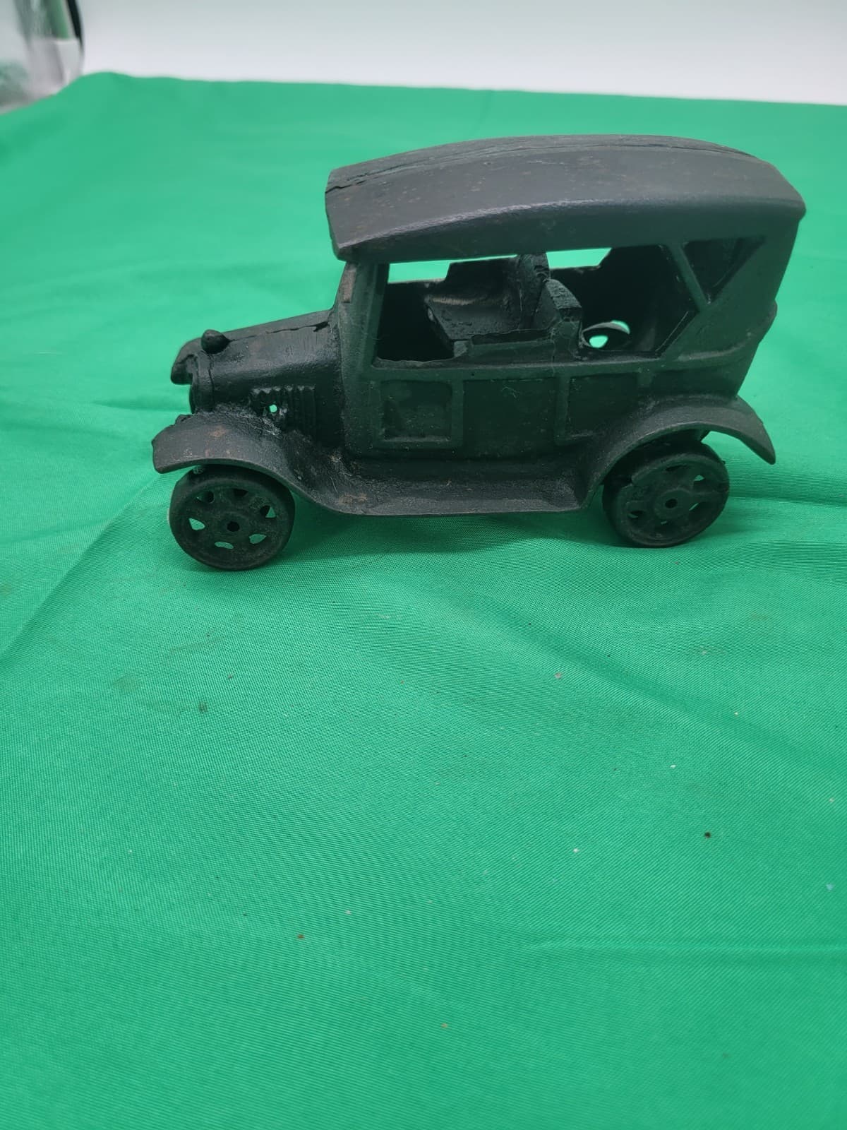 Vintage Cast Iron Antique Style Sedan Car Coin Bank Toy Car Black - Thumbnail 6
