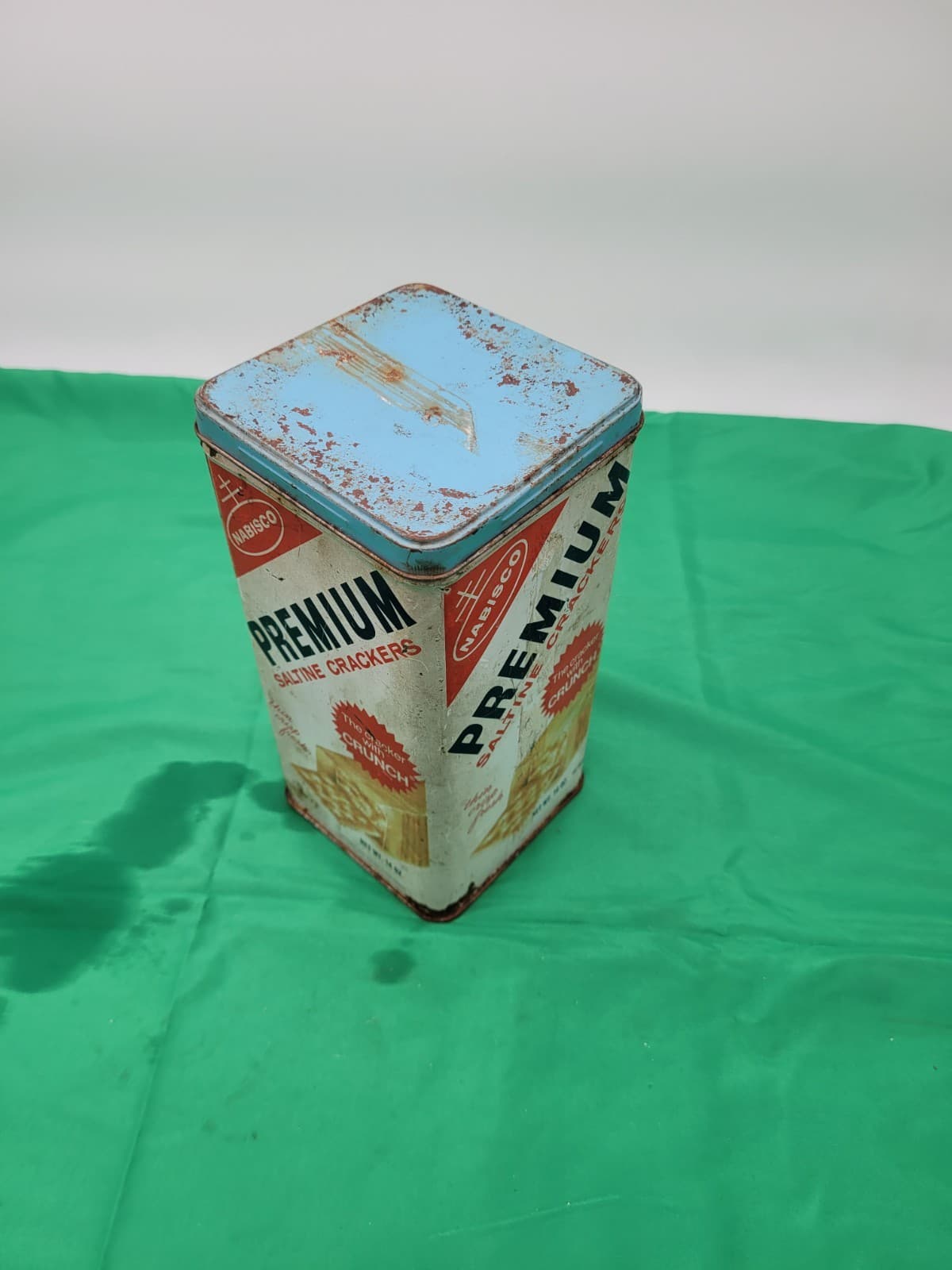 Vintage Nabisco Premium Saltine Crackers Tin Canister Kitchen Advertising - Thumbnail 5