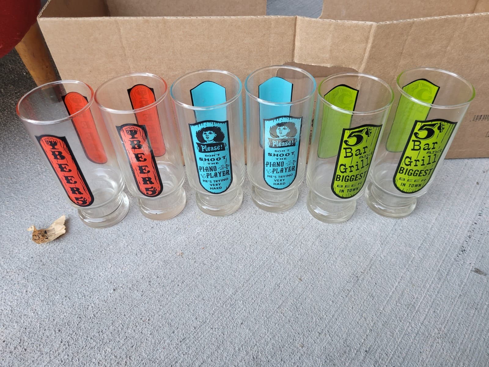 Set of 6 Vintage Novelty Beer Glasses – Bar & Grill / Beer Theme